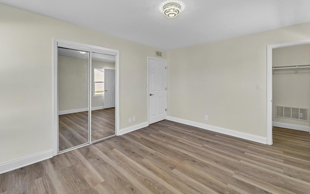 5035 39 Ave, Kenosha WI 53144-2635 exterior