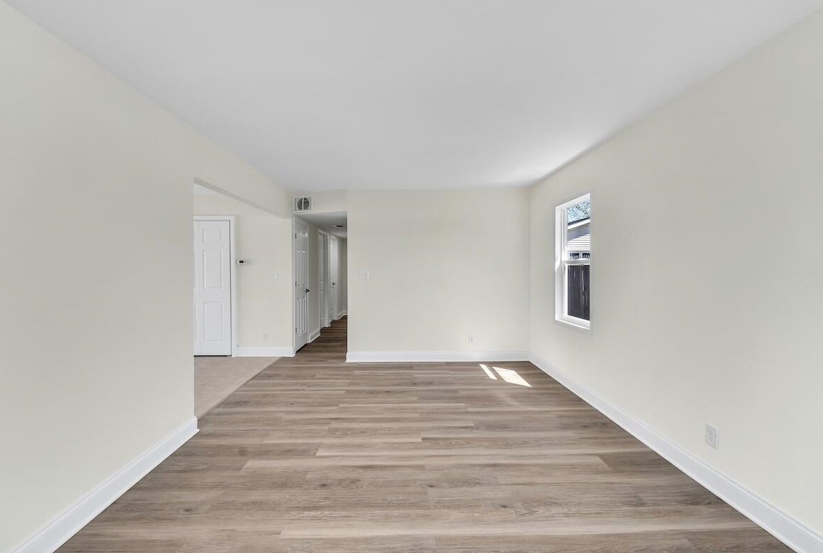 5035 39 Ave, Kenosha WI 53144-2635 exterior