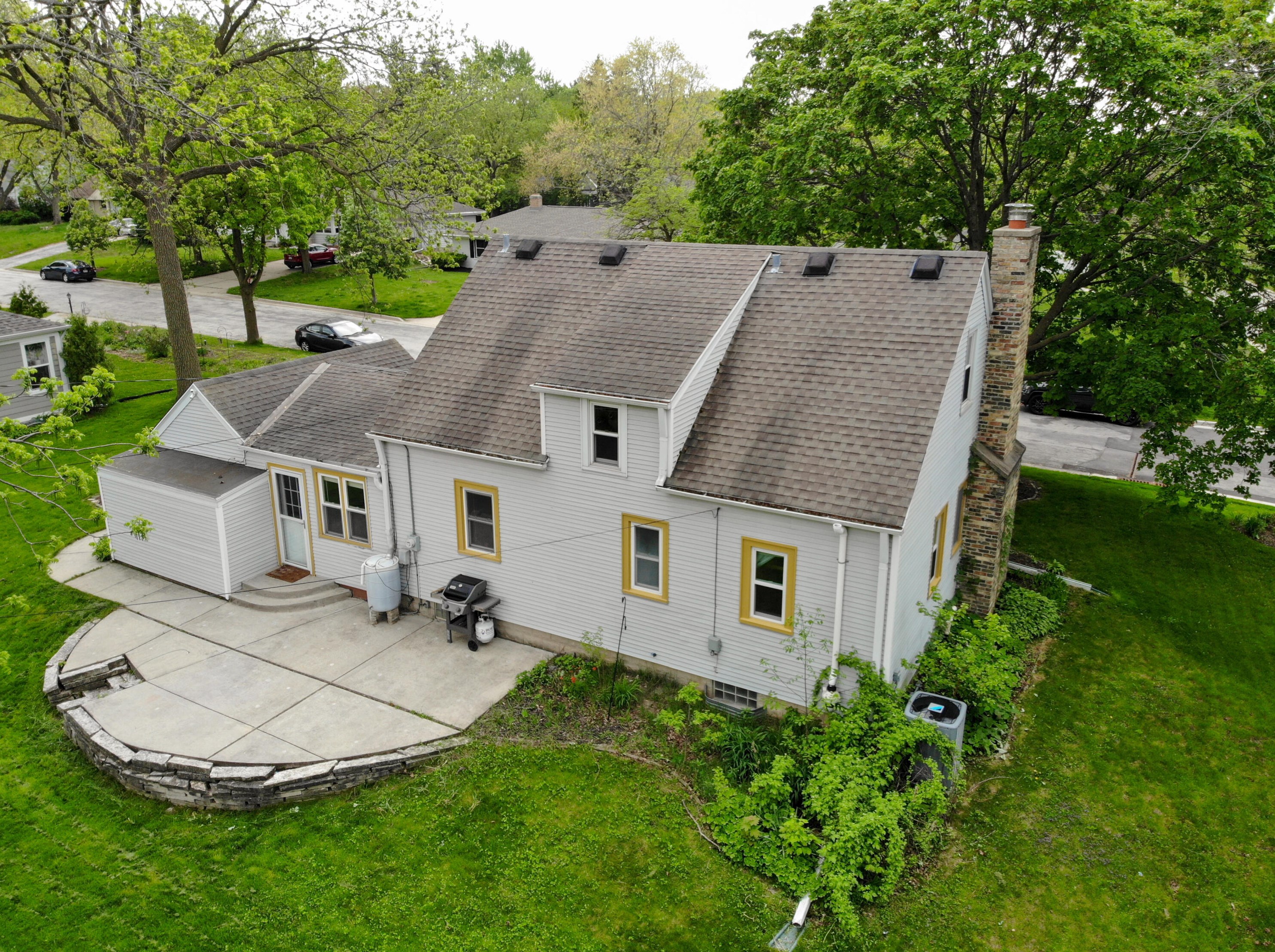 788 116, Milwaukee WI 53228-2500 exterior