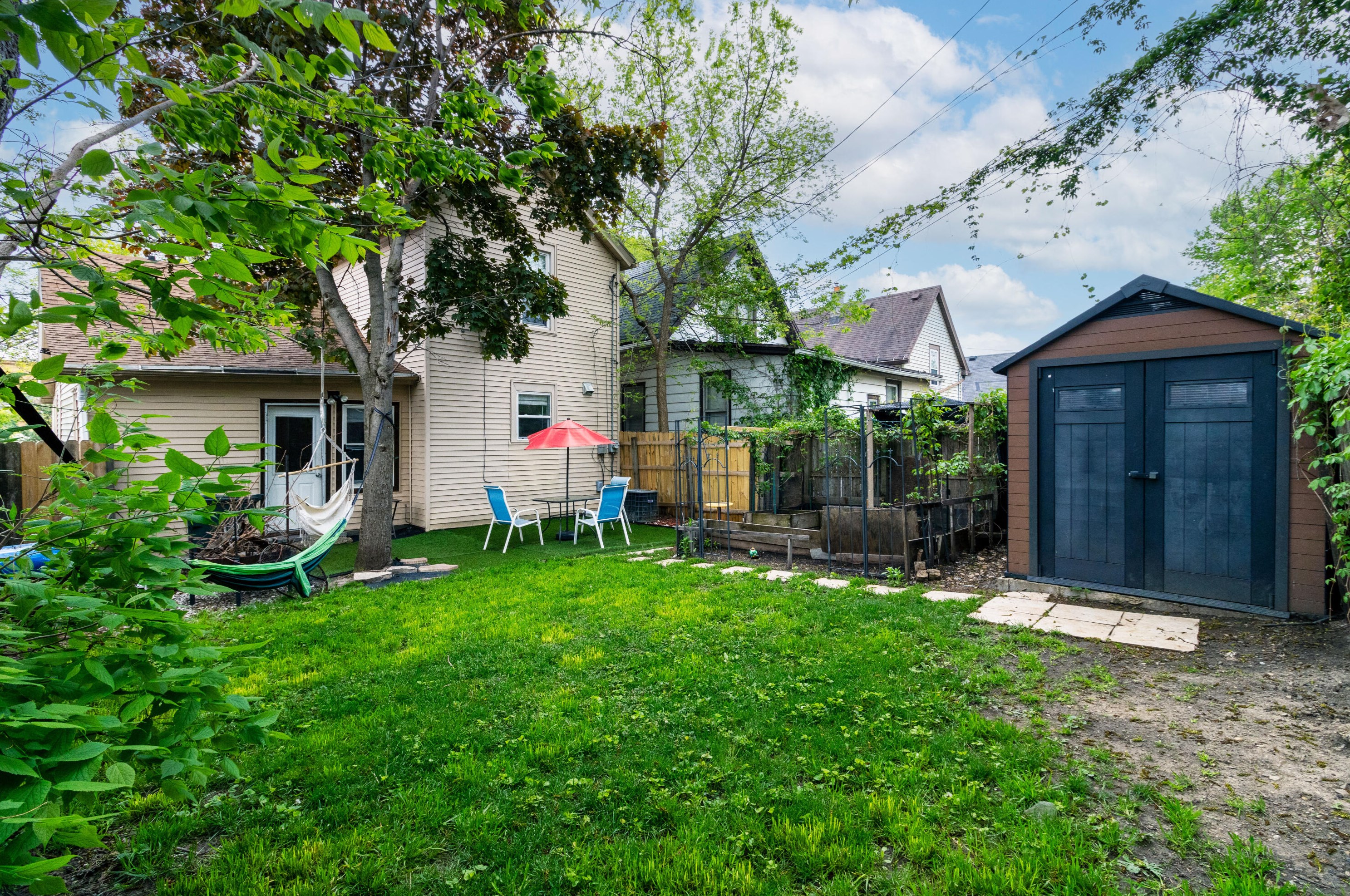 1533 64th St, Milwaukee WI  53214-4902 exterior