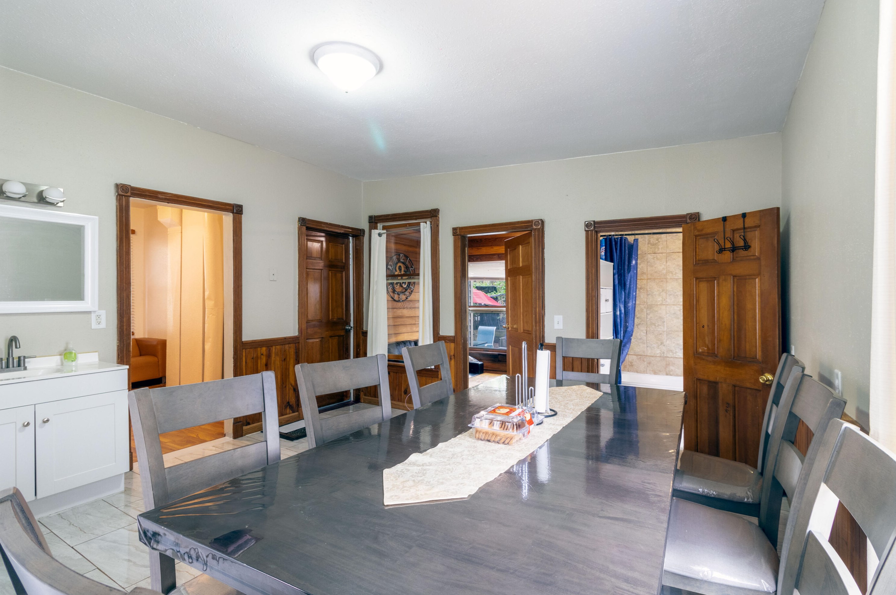 1533 64th St, Milwaukee WI  53214-4902 exterior