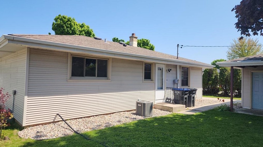2902 22nd St, Sheboygan WI  53081-6514 exterior