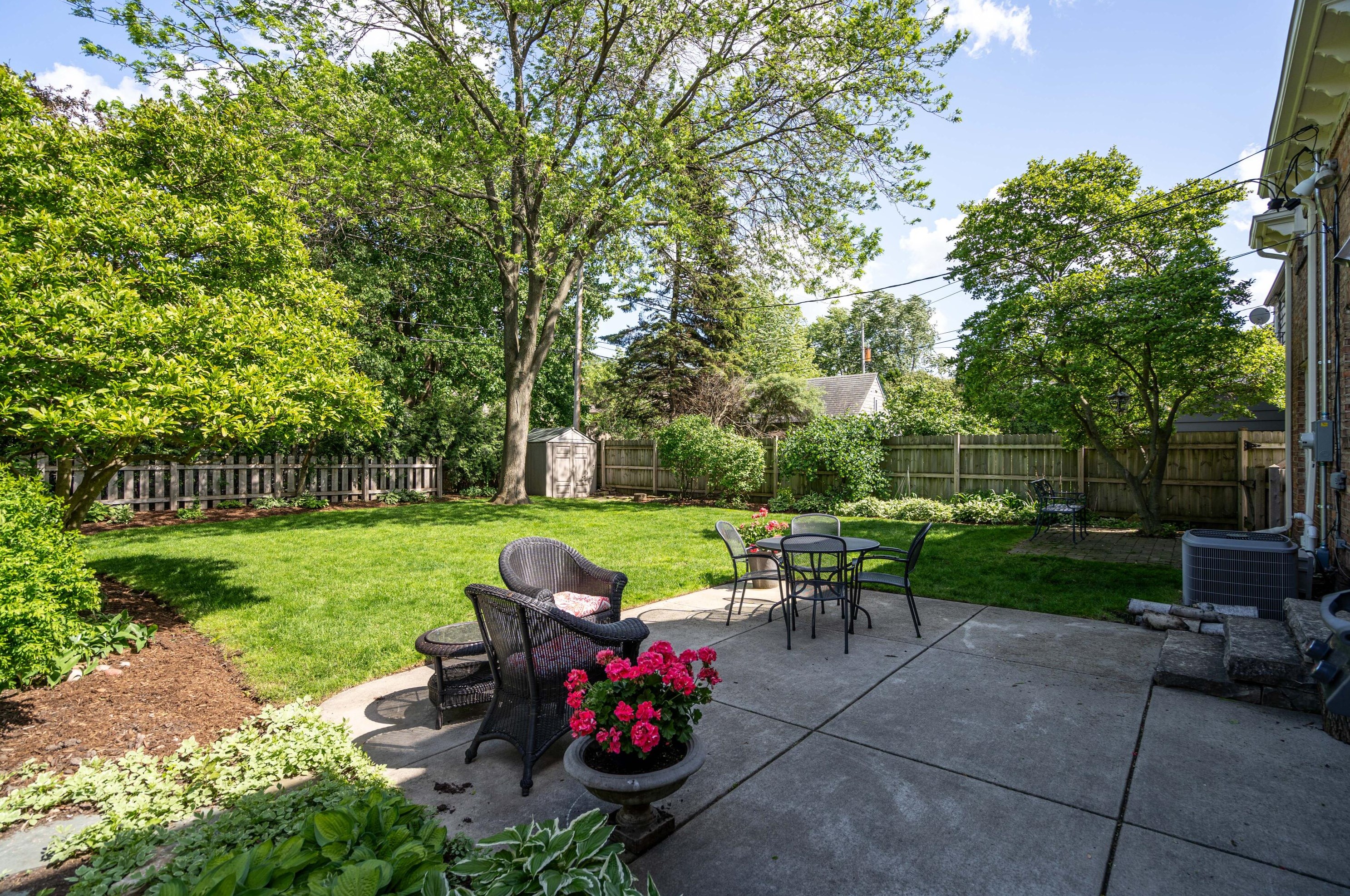 5968 Shoreland Ave, Milwaukee WI 53217-4661 exterior