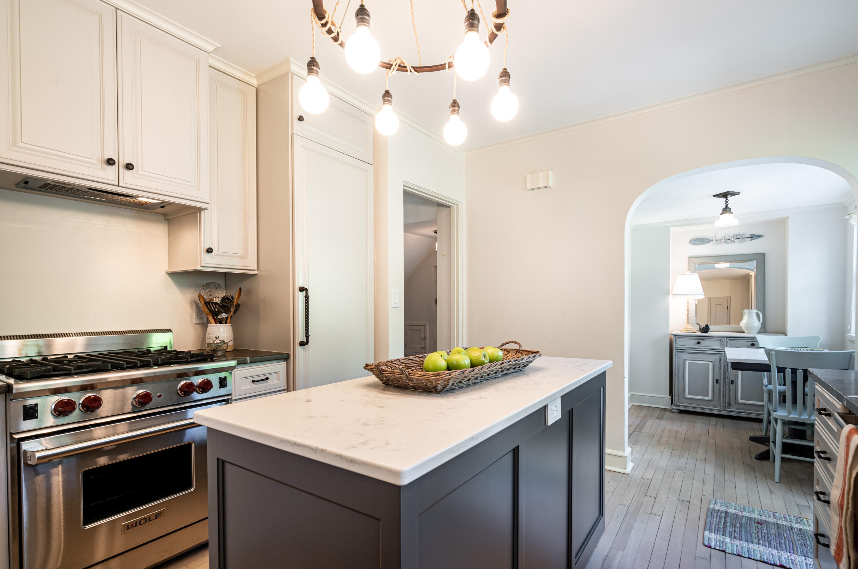 5968 Shoreland Ave, Milwaukee WI 53217-4661 exterior