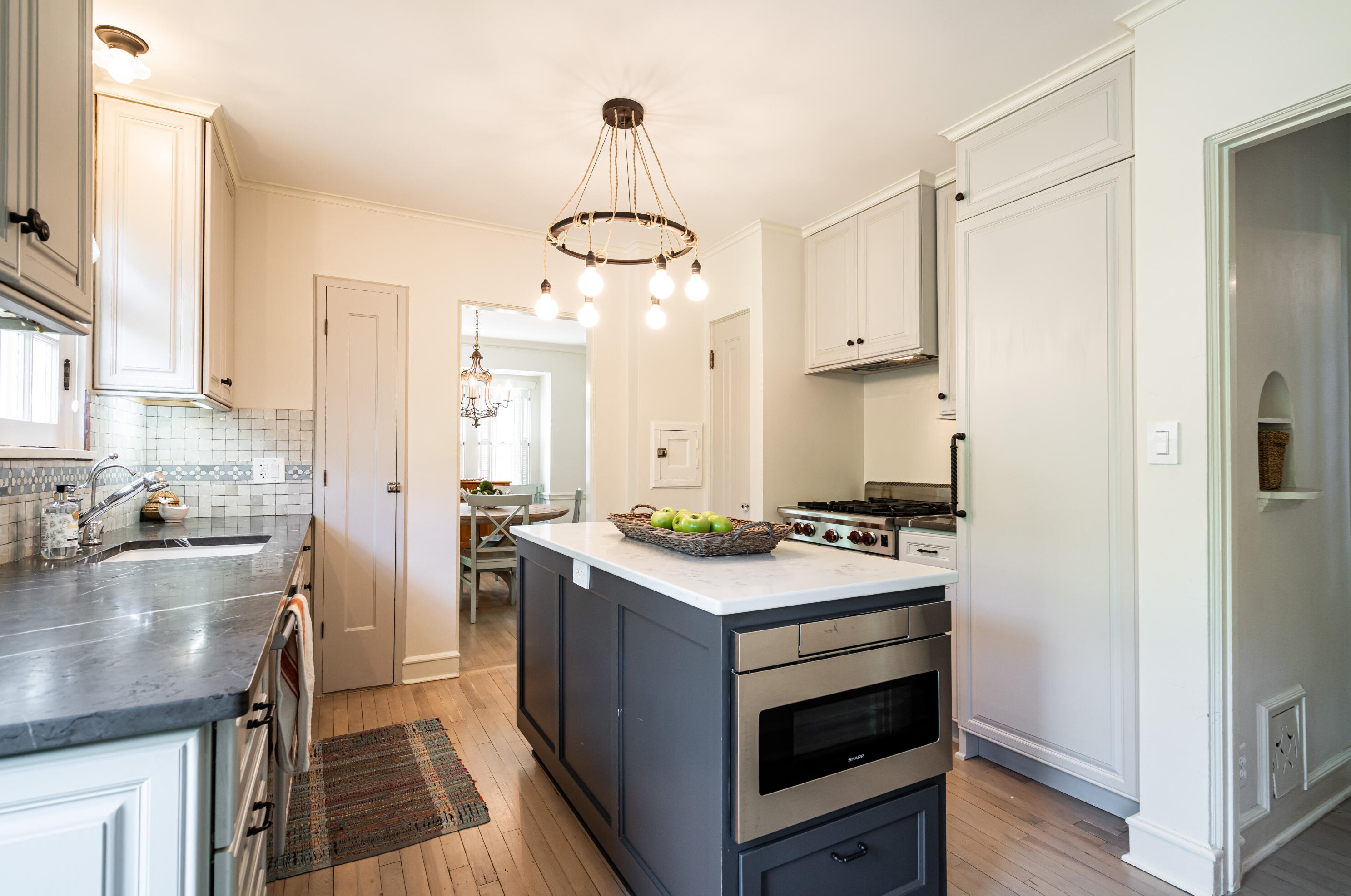 5968 Shoreland Ave, Milwaukee WI 53217-4661 exterior