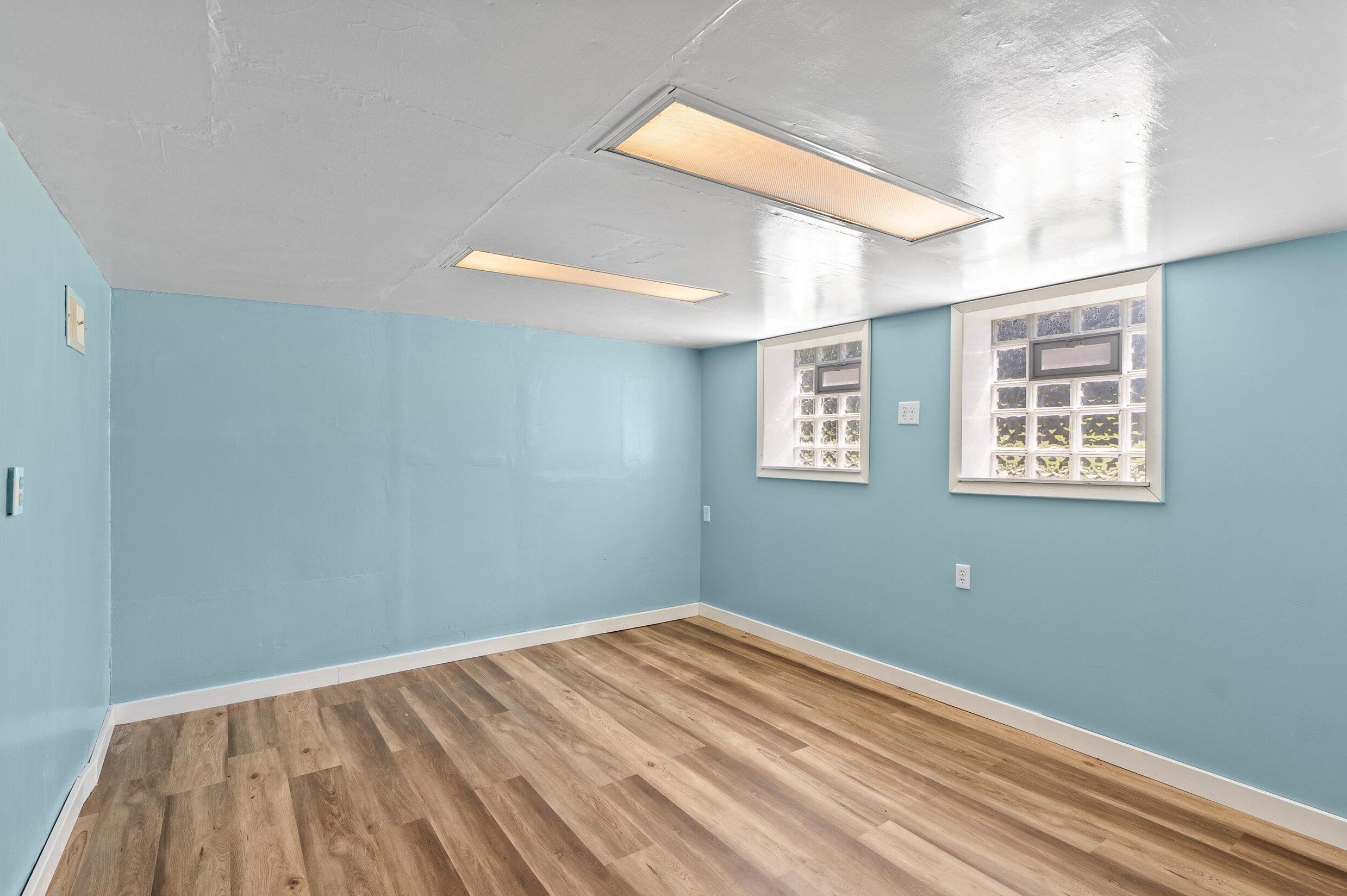 2209 Vollmer Ave, Milwaukee WI 53207-3148 exterior