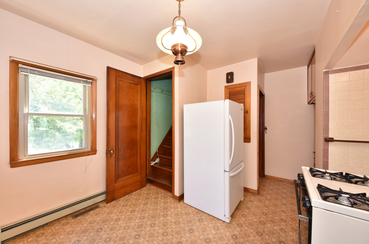 119 Ohio Ave, Milwaukee WI 53207-2759 exterior