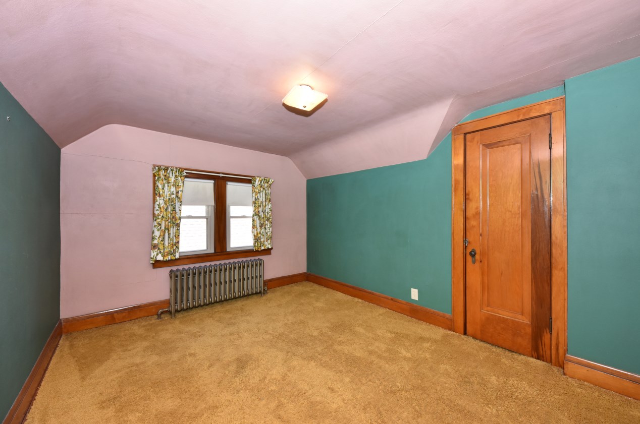 119 Ohio Ave, Milwaukee WI 53207-2759 exterior