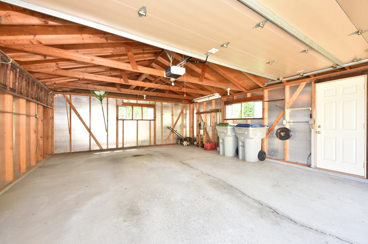 119 Ohio Ave, Milwaukee WI 53207-2759 exterior