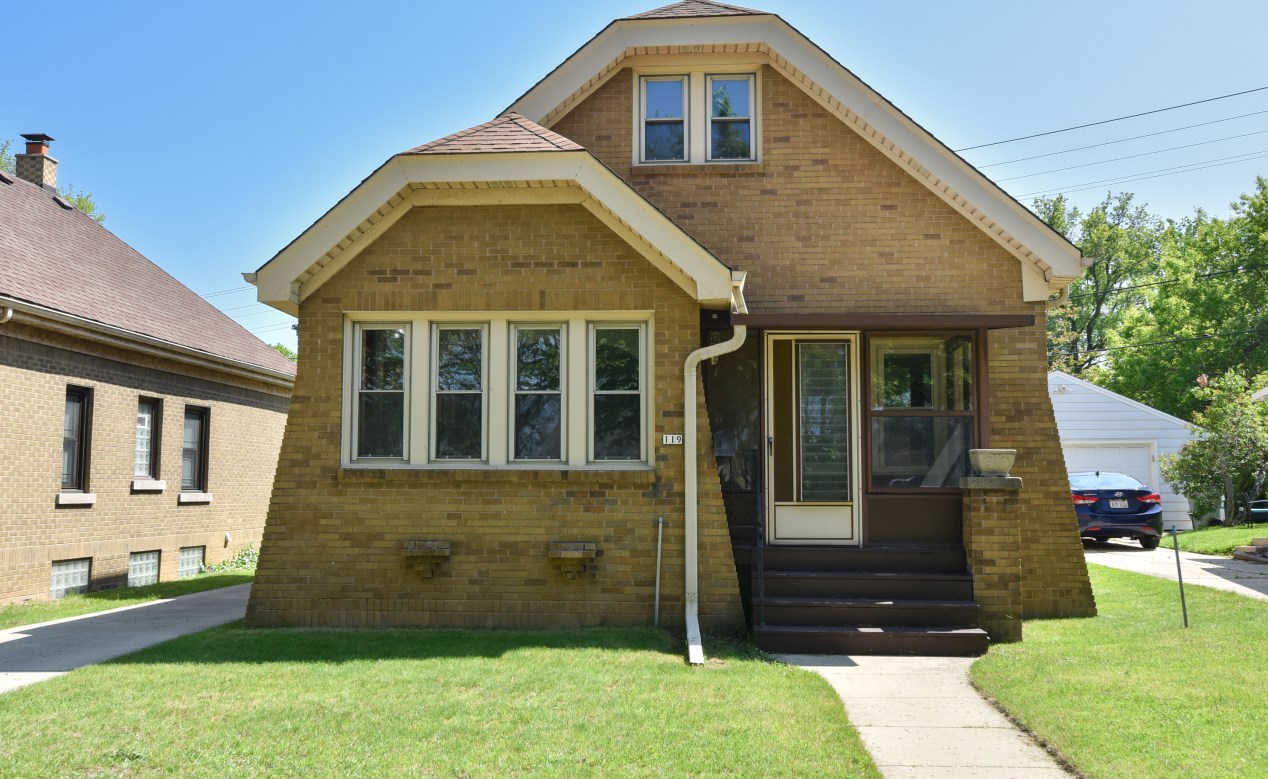 119 Ohio Ave, Milwaukee WI 53207-2759 exterior