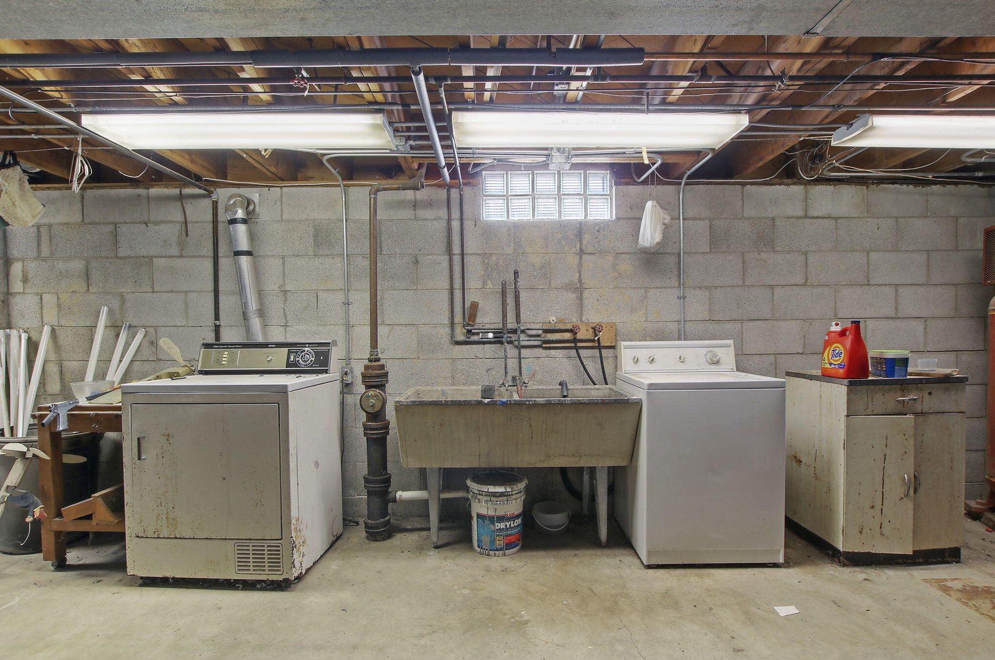 5525 82 St, Kenosha WI 53142-4161 exterior