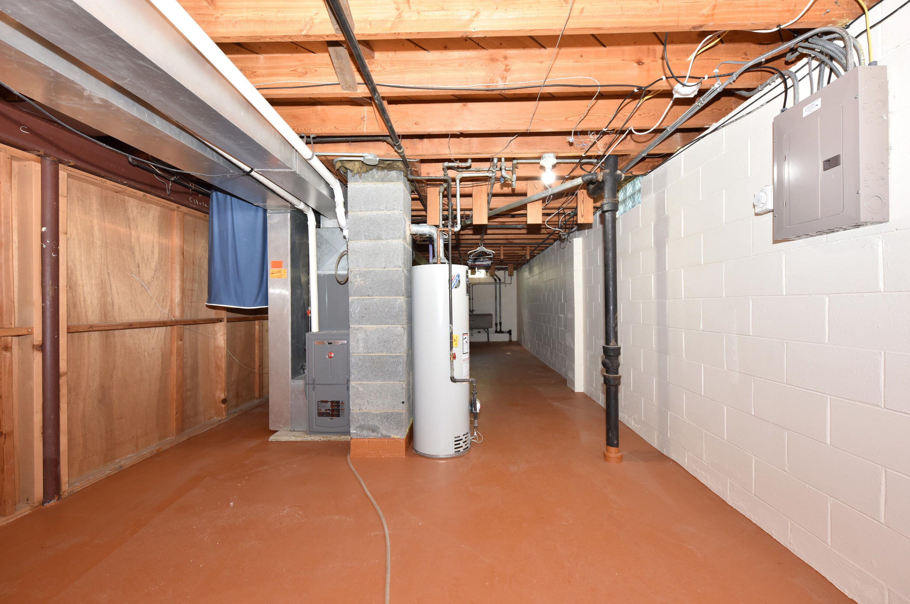 3805 Marcy St, Milwaukee WI 53220-1836 exterior