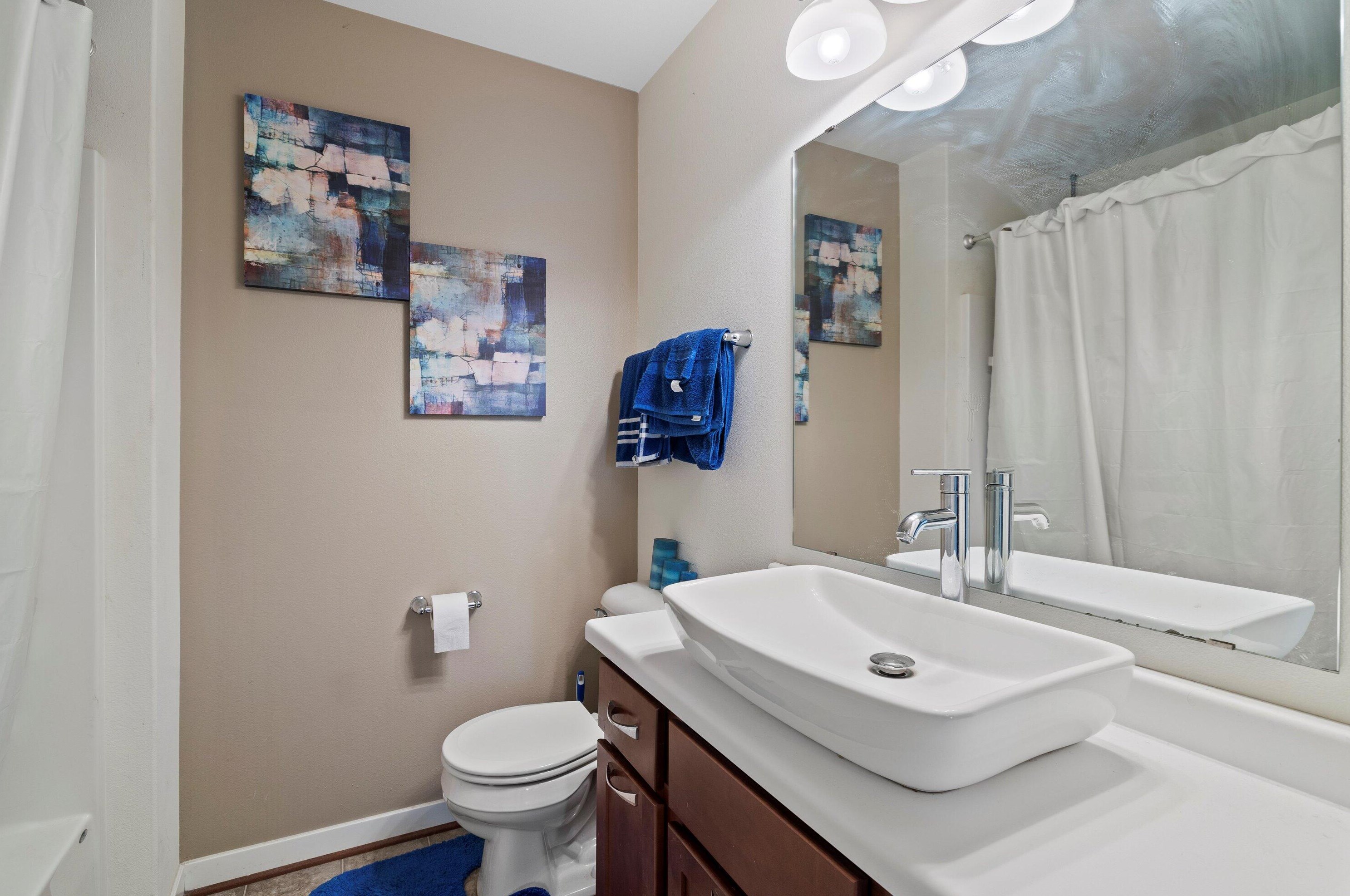 7942 Riverview, Milwaukee WI 53209 exterior