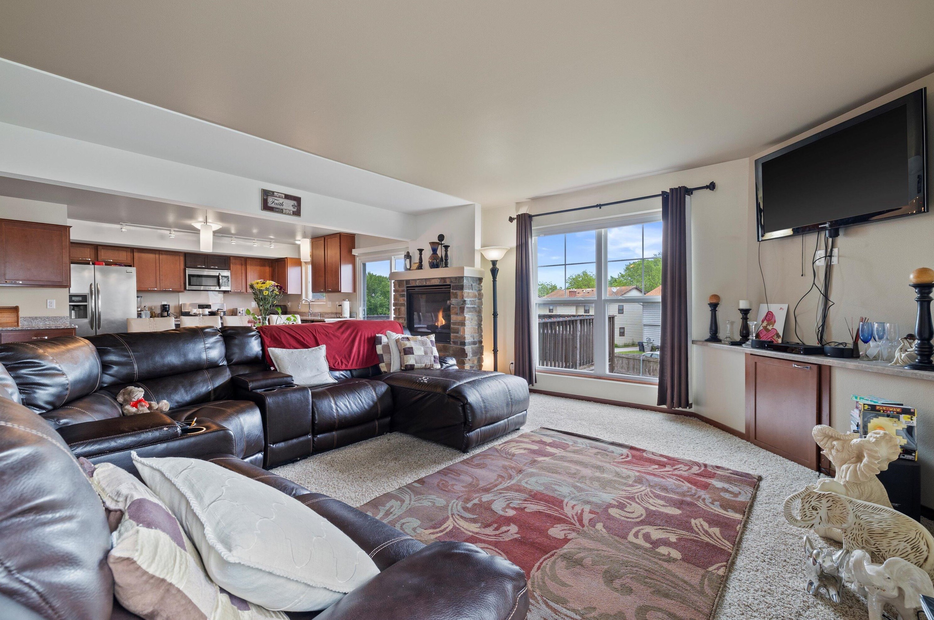 7942 Riverview, Milwaukee WI 53209 exterior