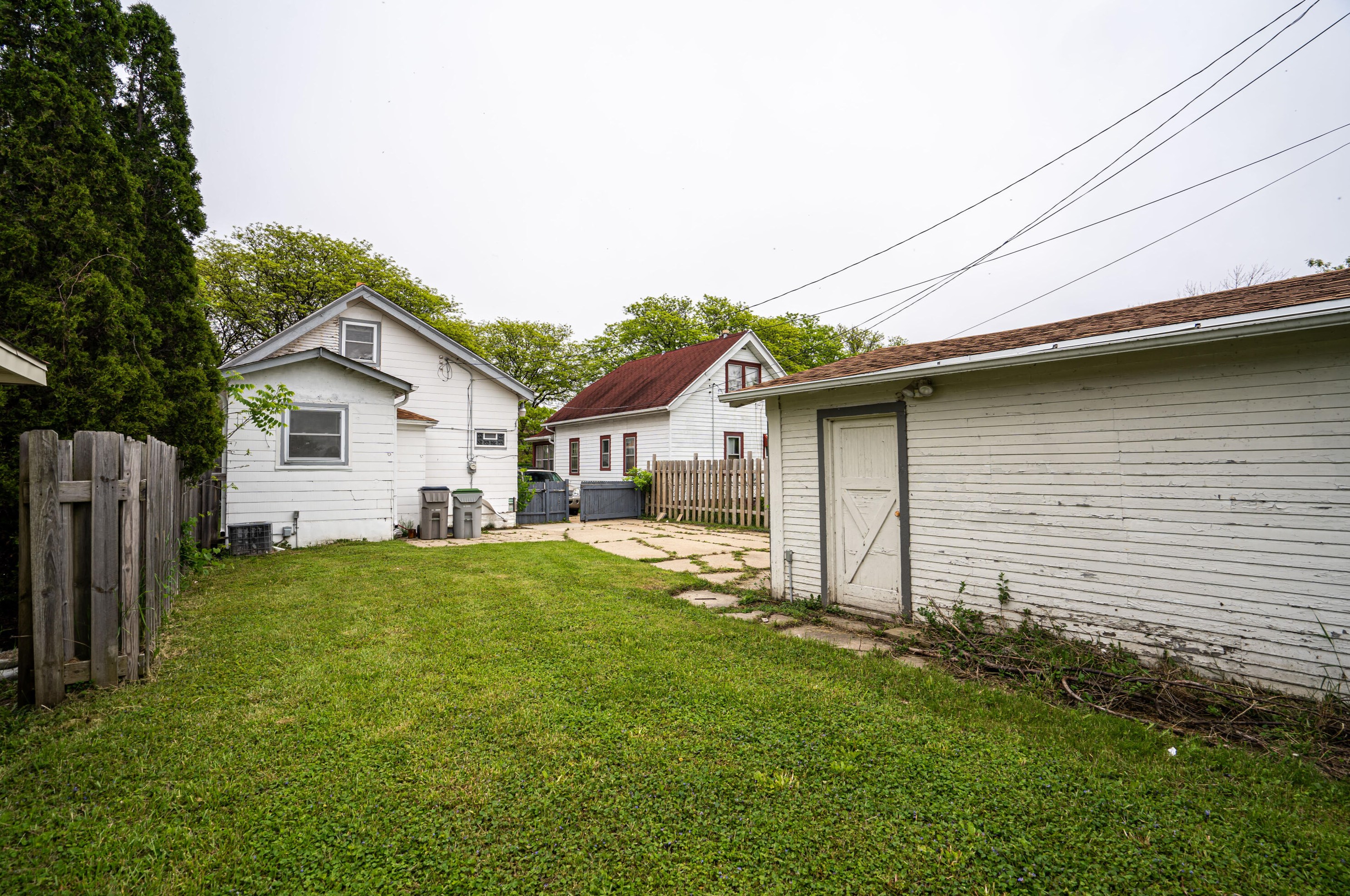 4459 22nd St, Milwaukee WI  53209-6308 exterior