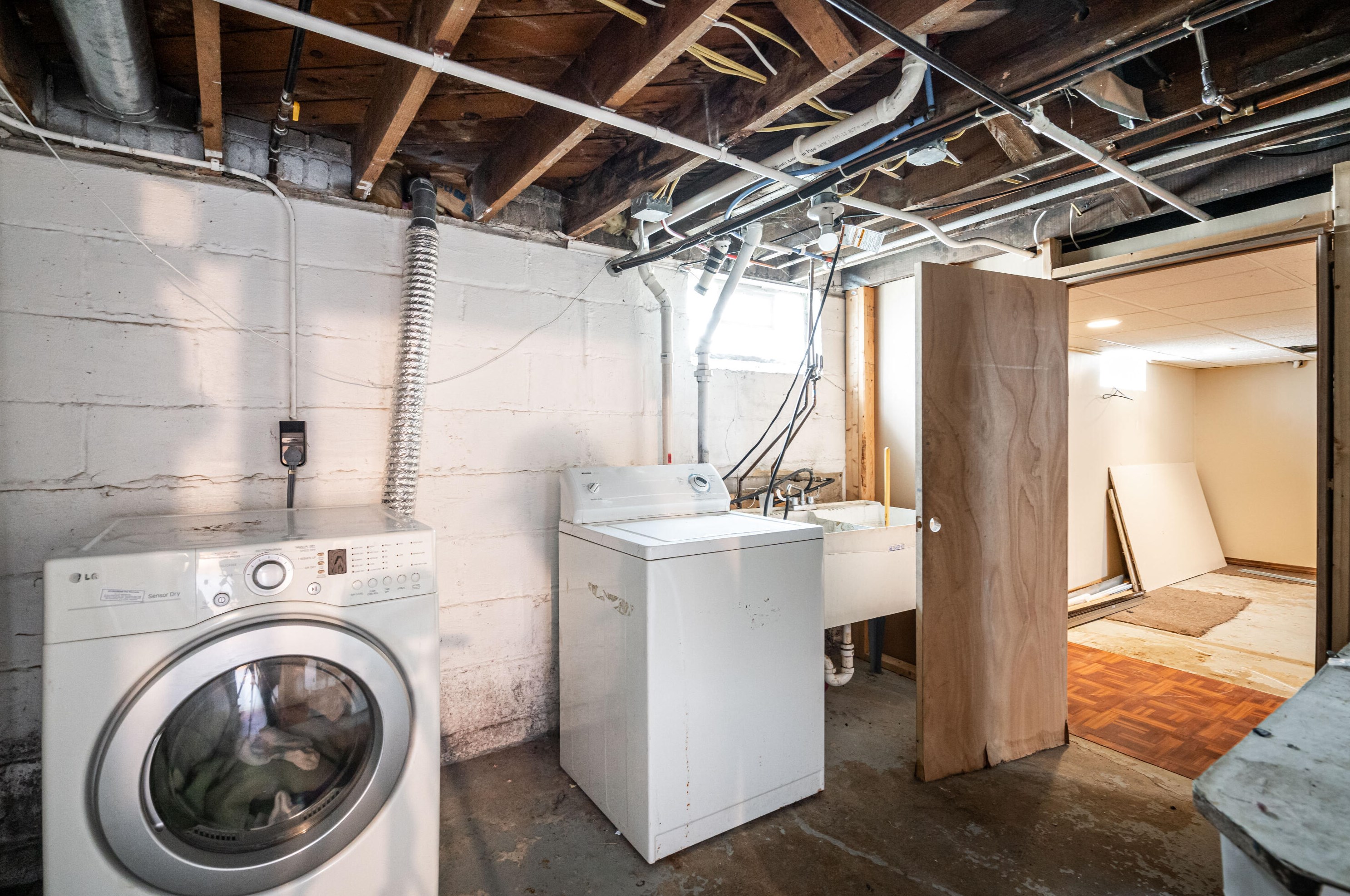 4459 22nd St, Milwaukee WI  53209-6308 exterior