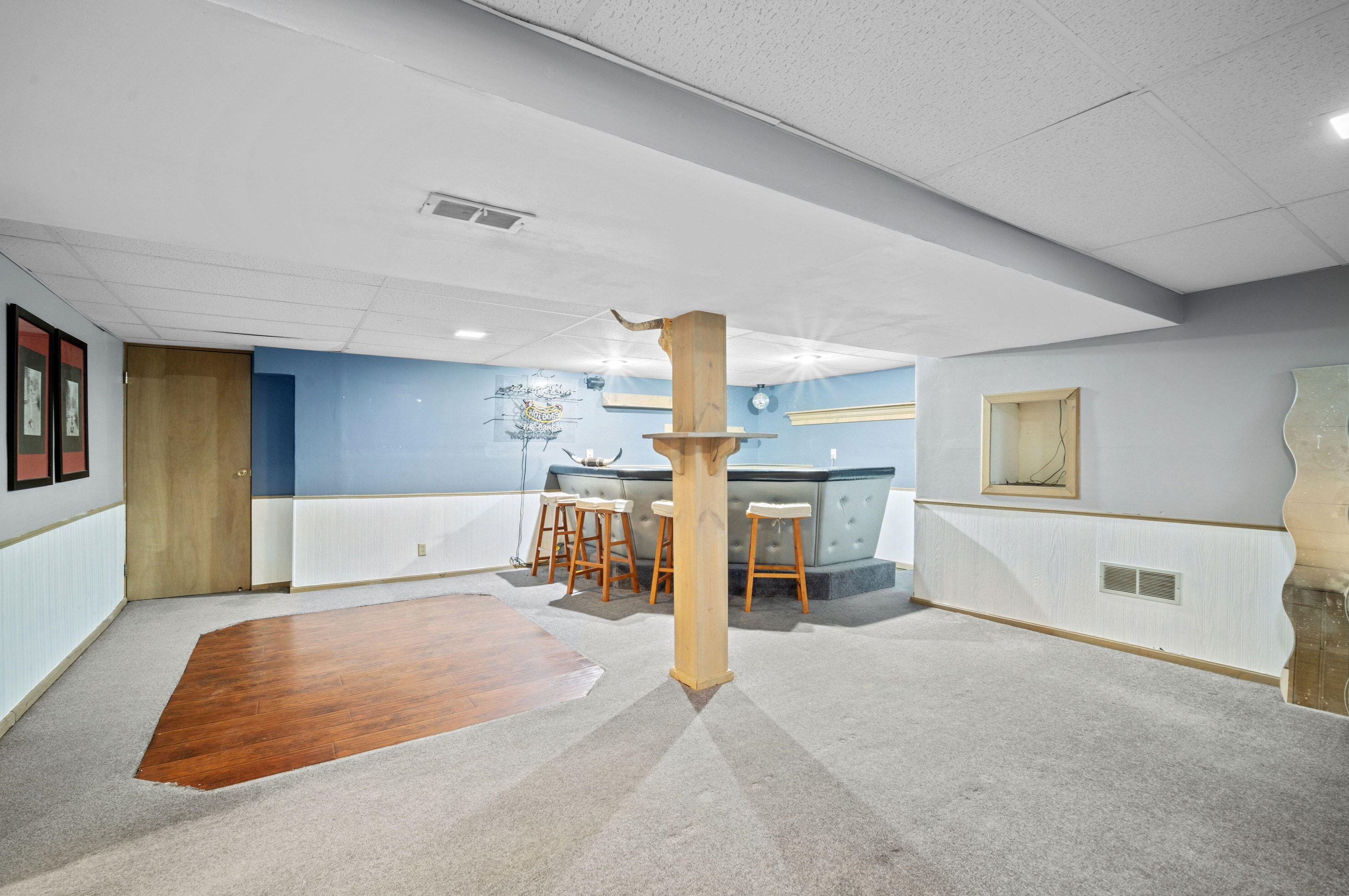 3748 102, Milwaukee WI 53214-3904 exterior