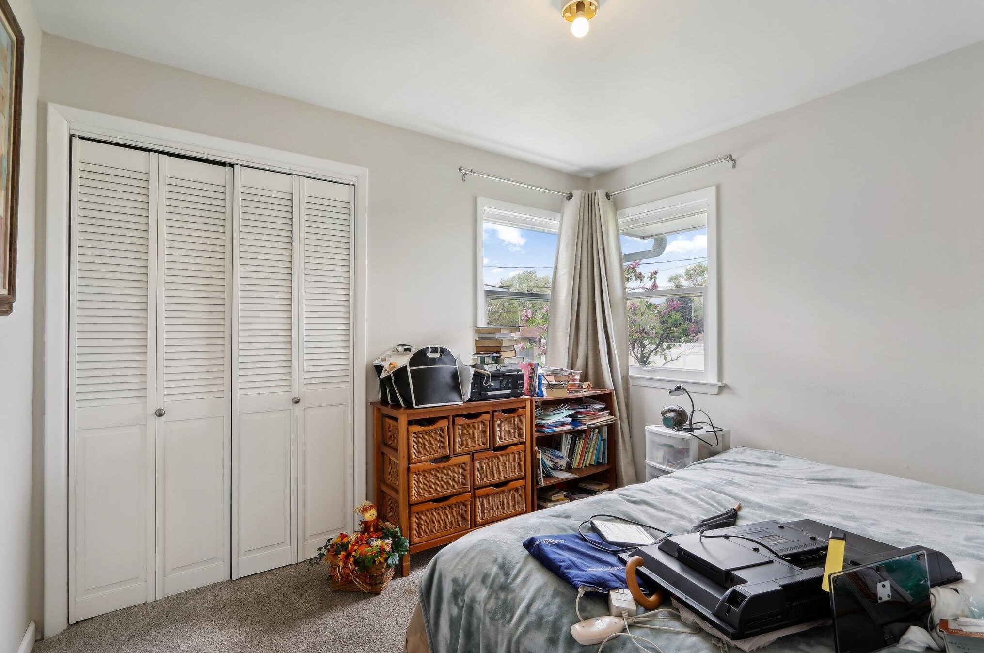 714 Edgewood Ave, South Milwaukee WI 53172-3848 exterior