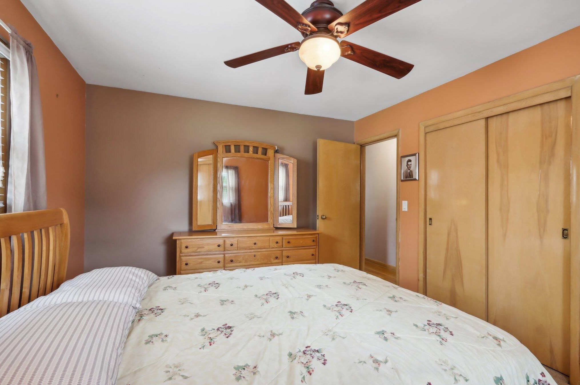 4029 Nevada St, Milwaukee WI 53207-2828 exterior