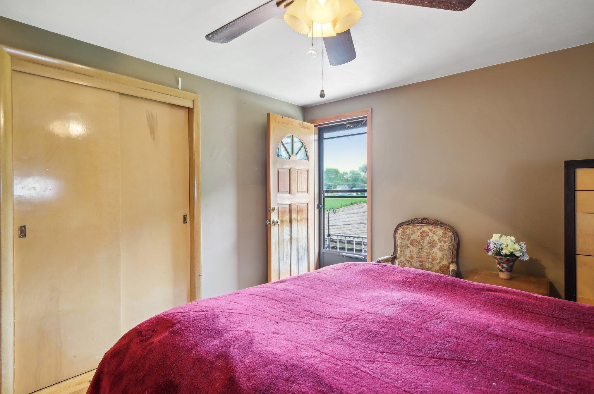 4029 Nevada St, Milwaukee WI 53207-2828 exterior