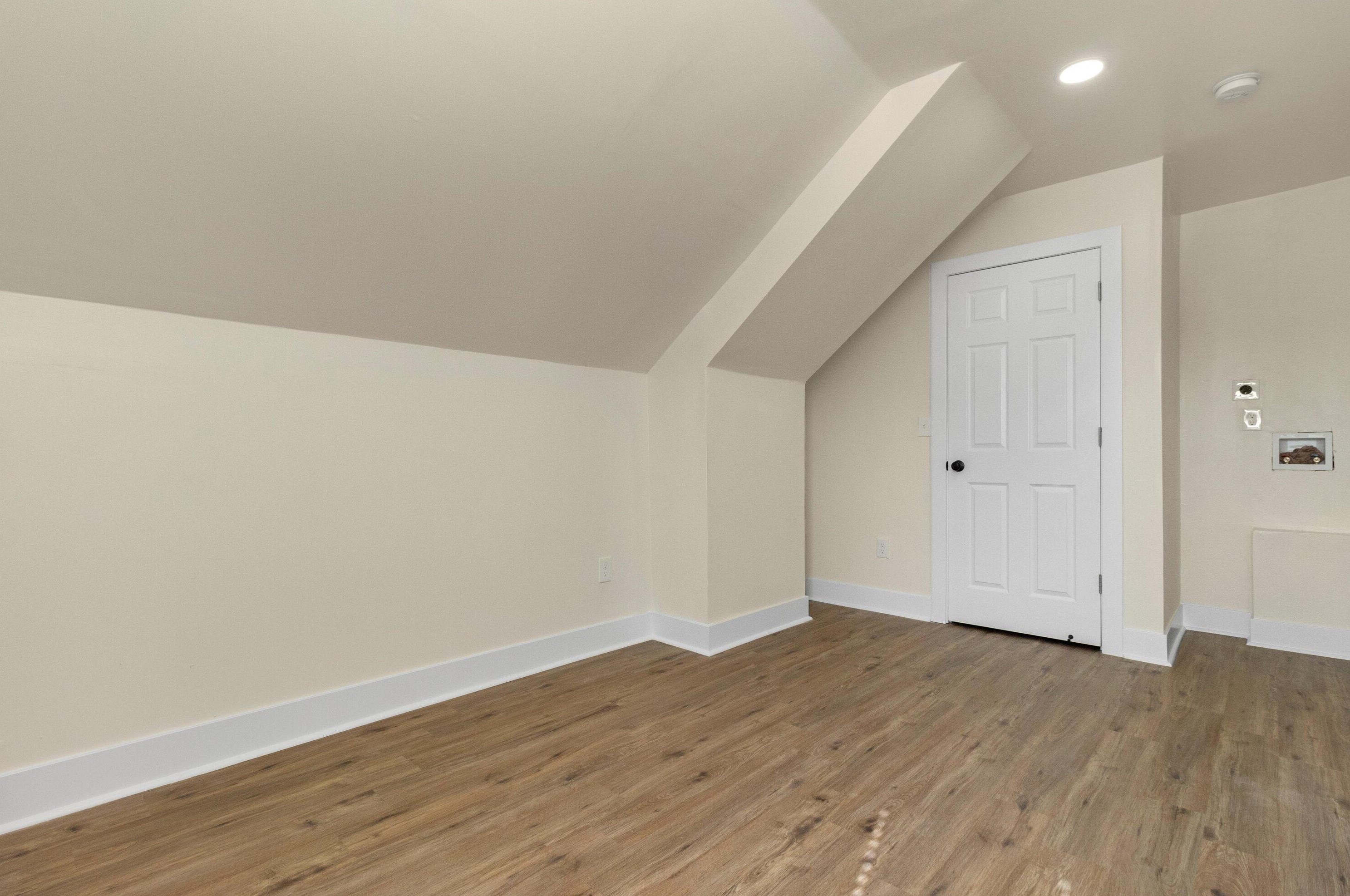 1400 Congress St, Milwaukee WI 53209-6417 exterior