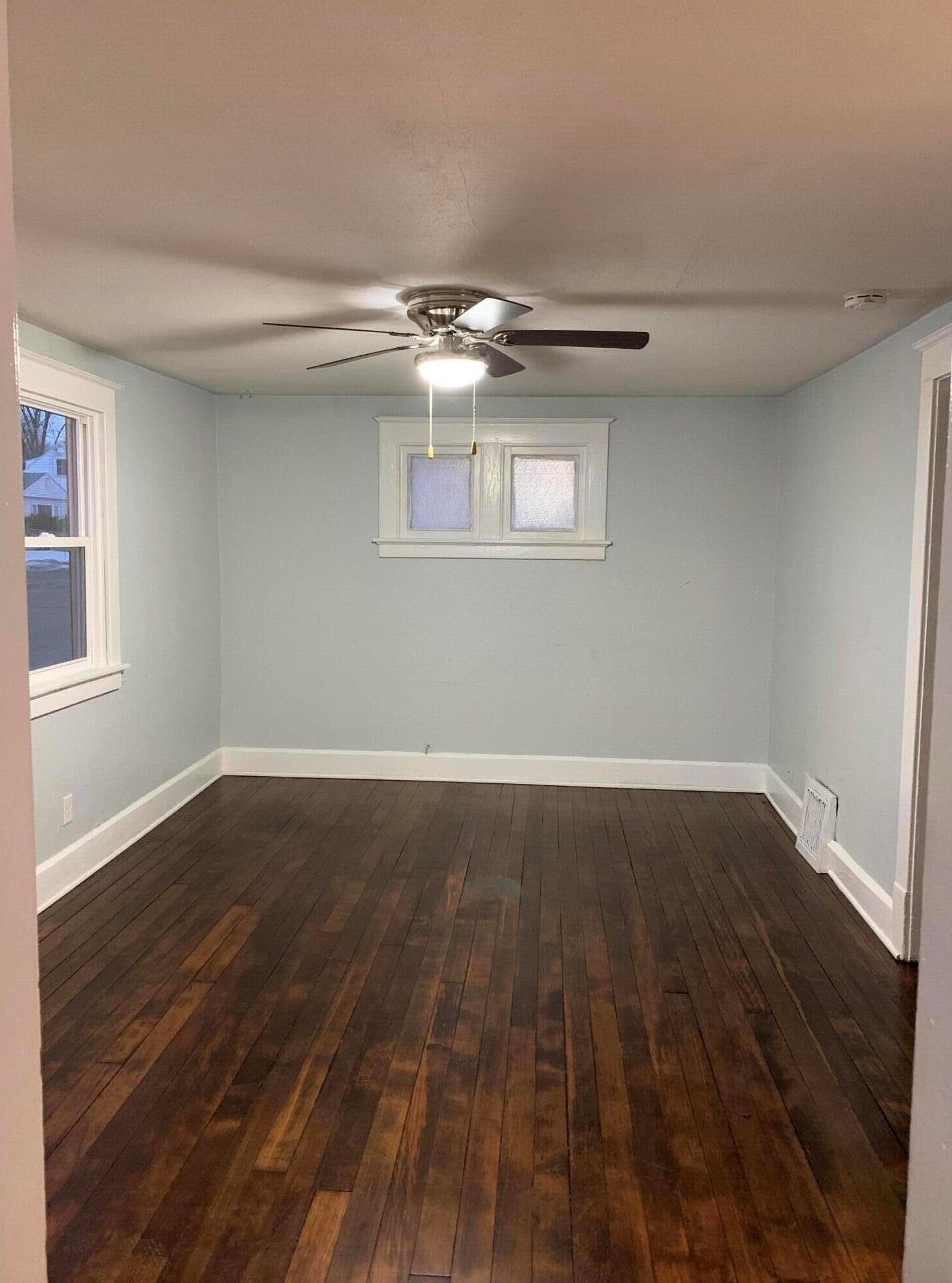 1400 Congress St, Milwaukee WI 53209-6417 exterior