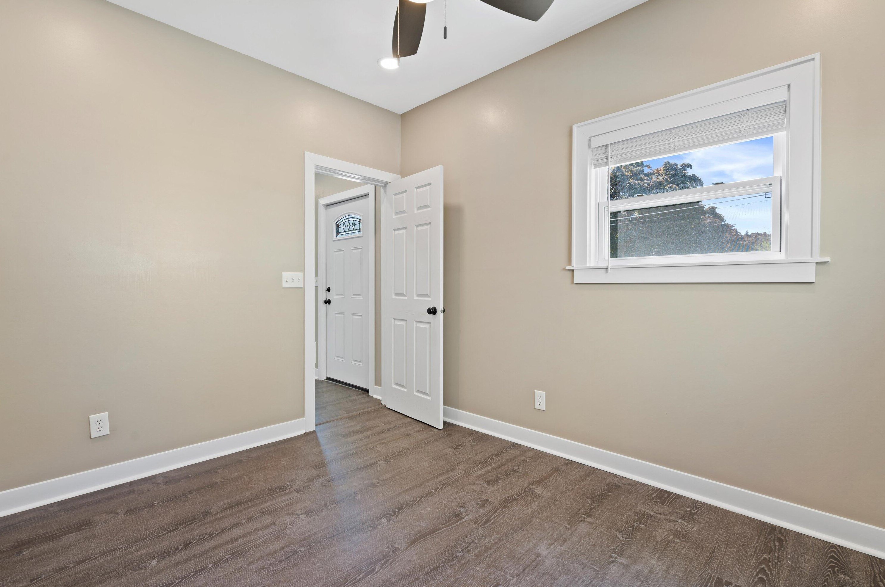 1400 Congress St, Milwaukee WI 53209-6417 exterior