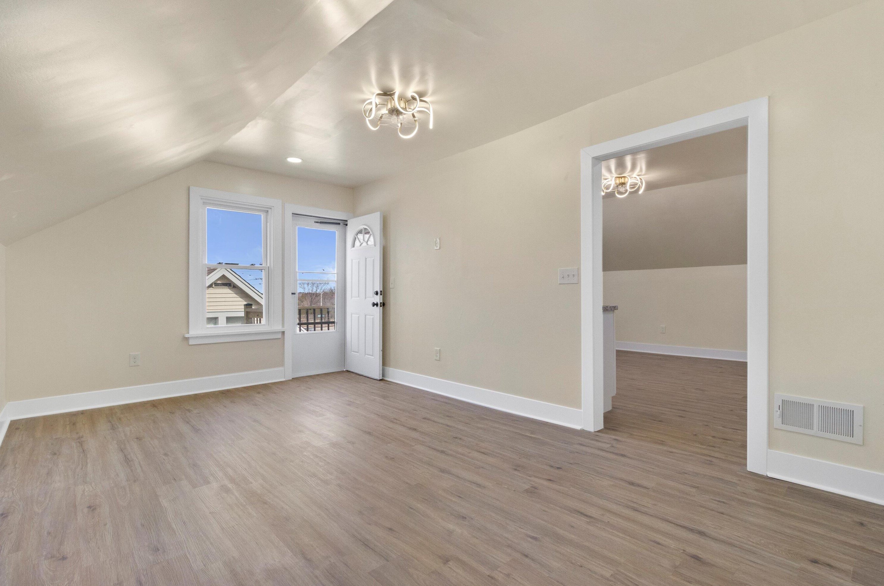 1400 Congress St, Milwaukee WI 53209-6417 exterior