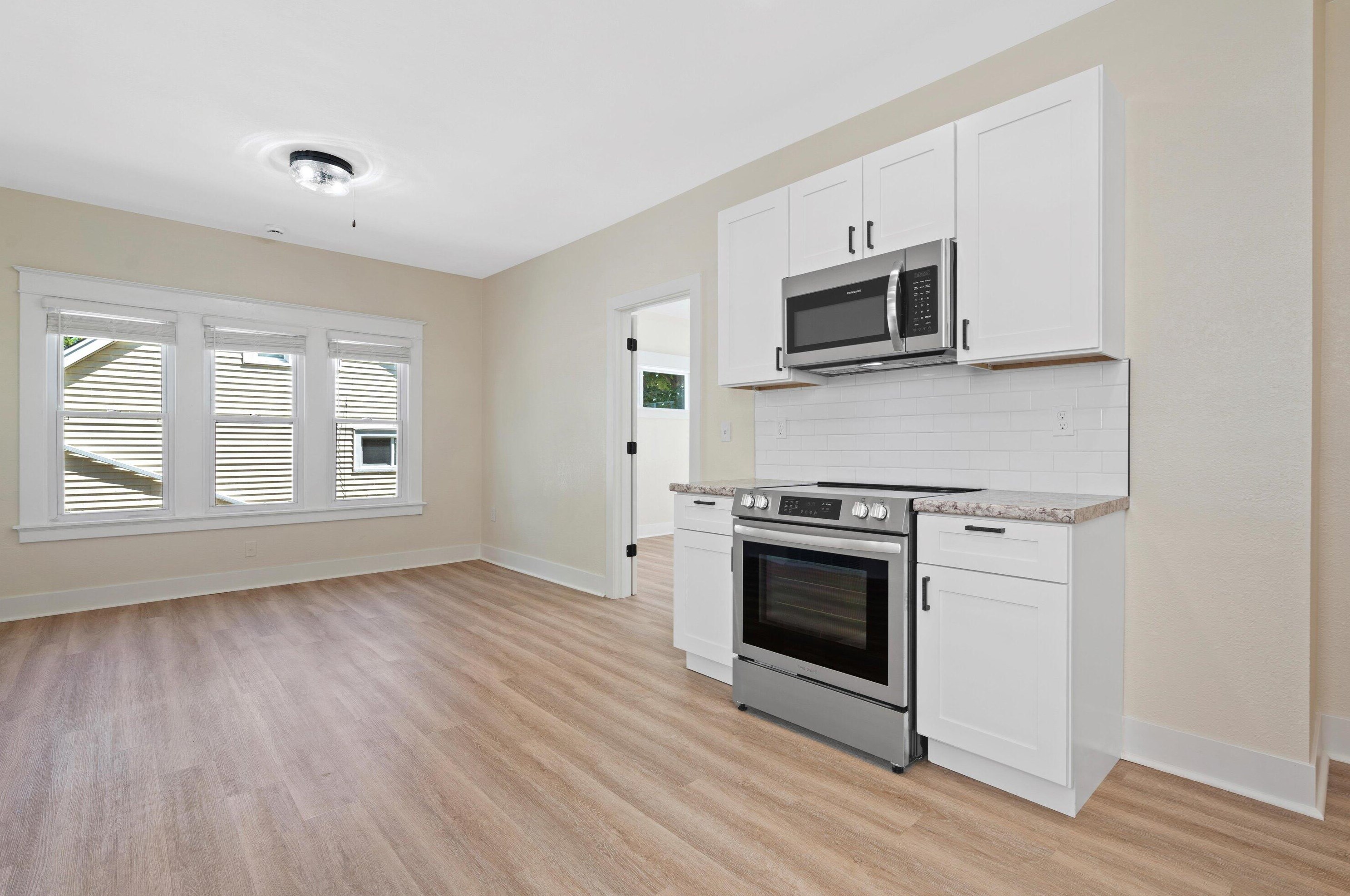 1400 Congress St, Milwaukee WI 53209-6417 exterior