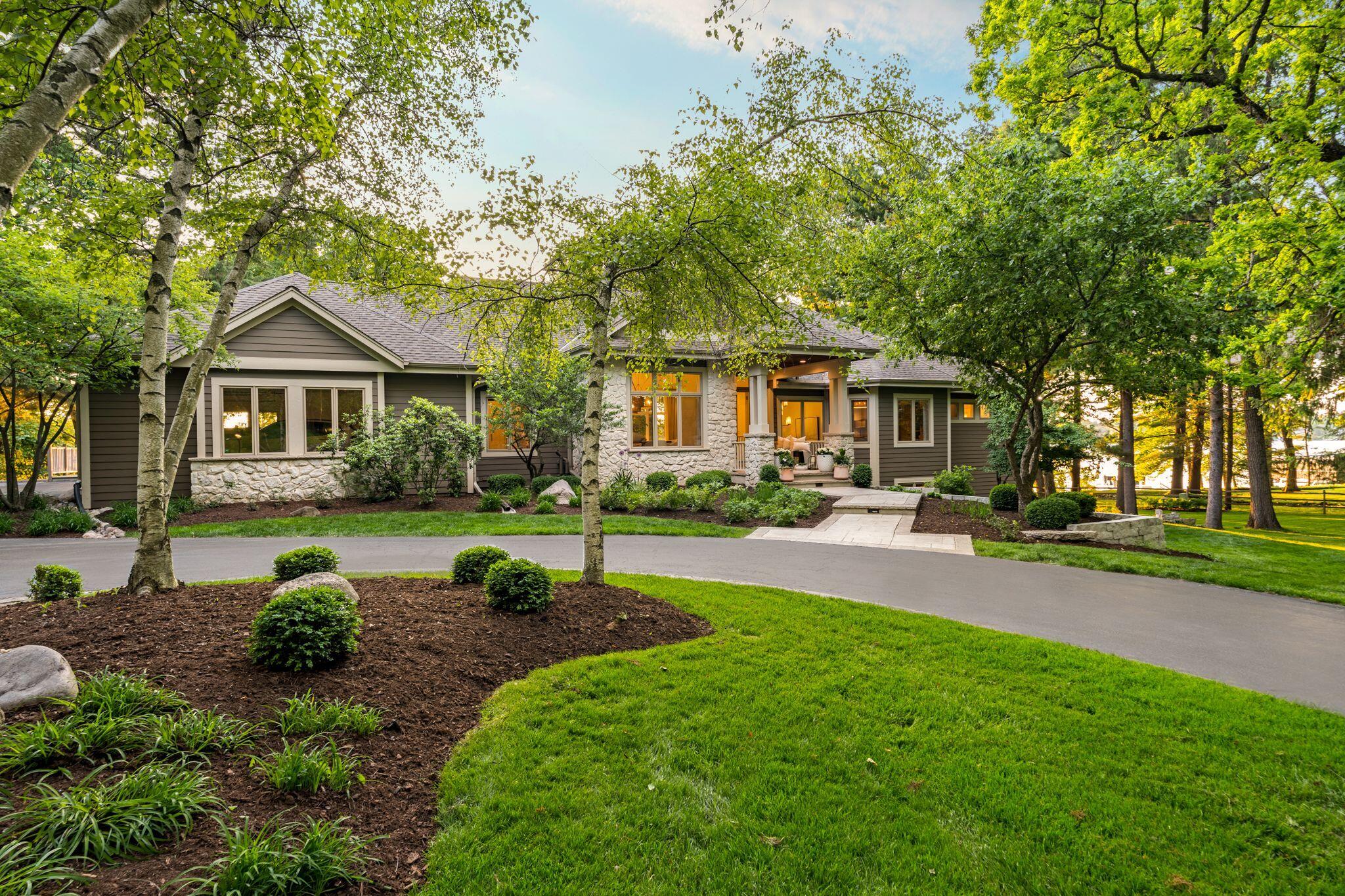 4353 N Sawyer Rd, Oconomowoc Lake, WI 53066 MLS 1876782 Coldwell Banker