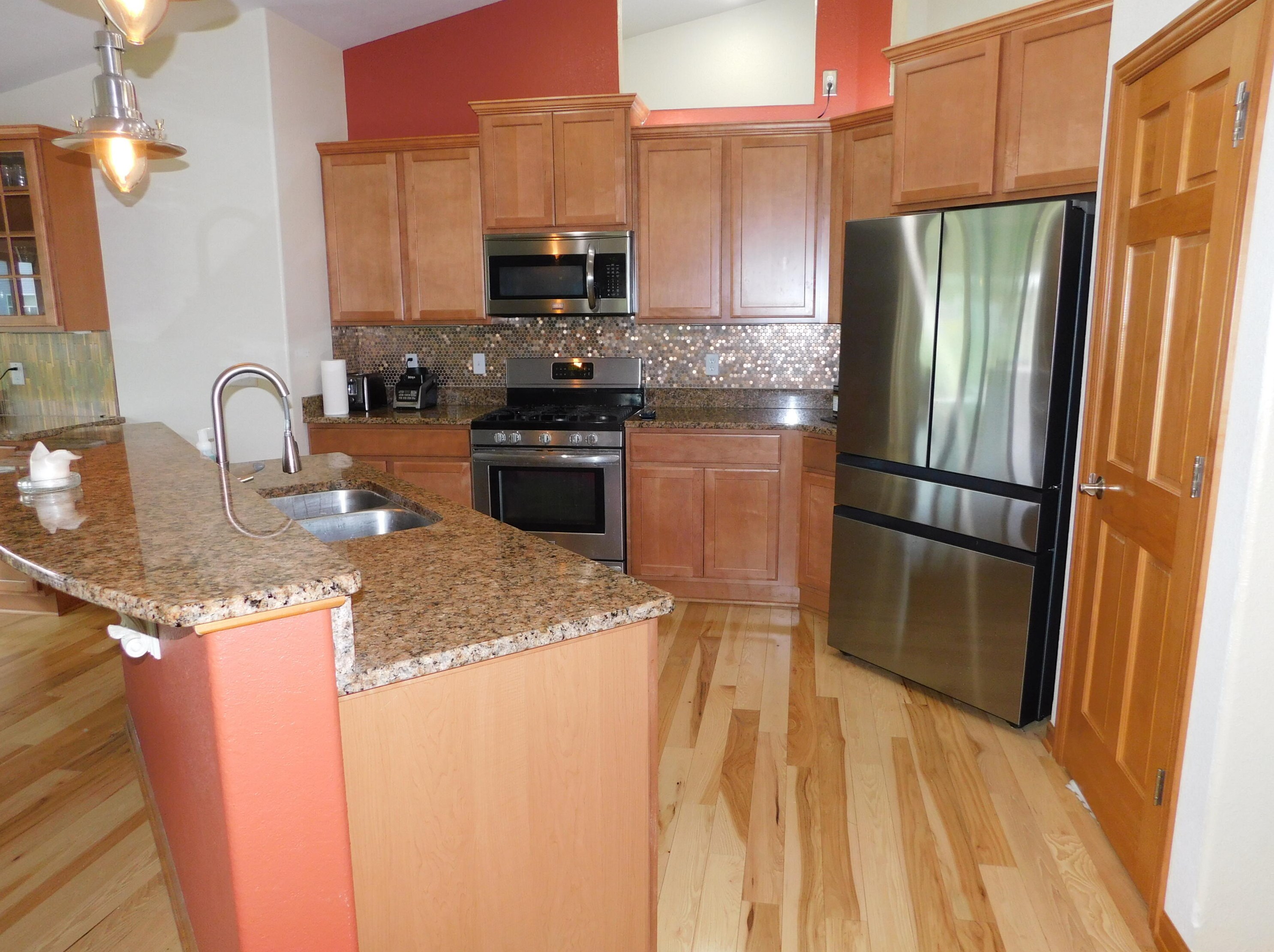 970 Goschey Dr, Belgium WI  53004-9469 exterior