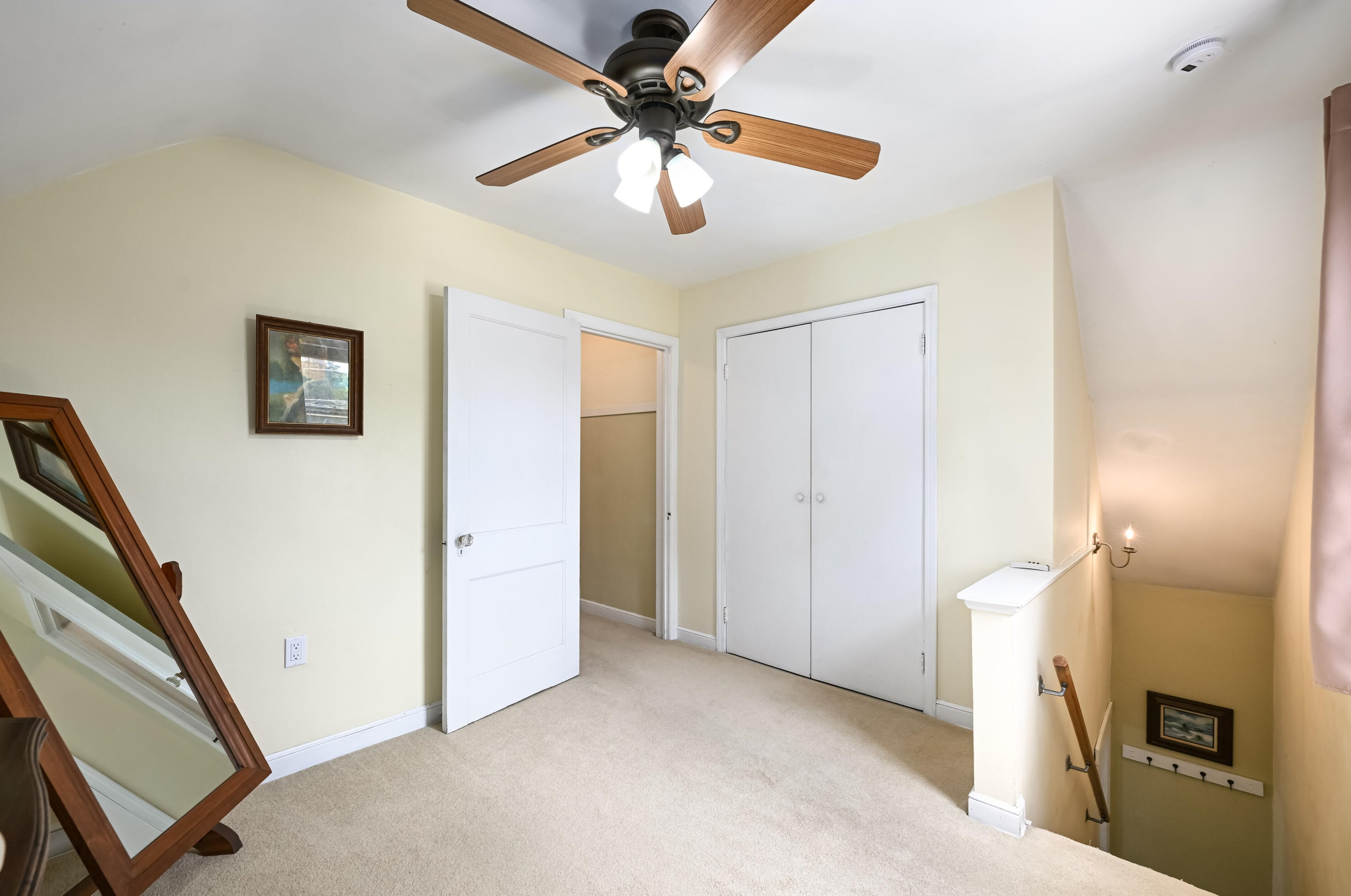 7035 Stuth Pl, Milwaukee WI 53219-1951 exterior