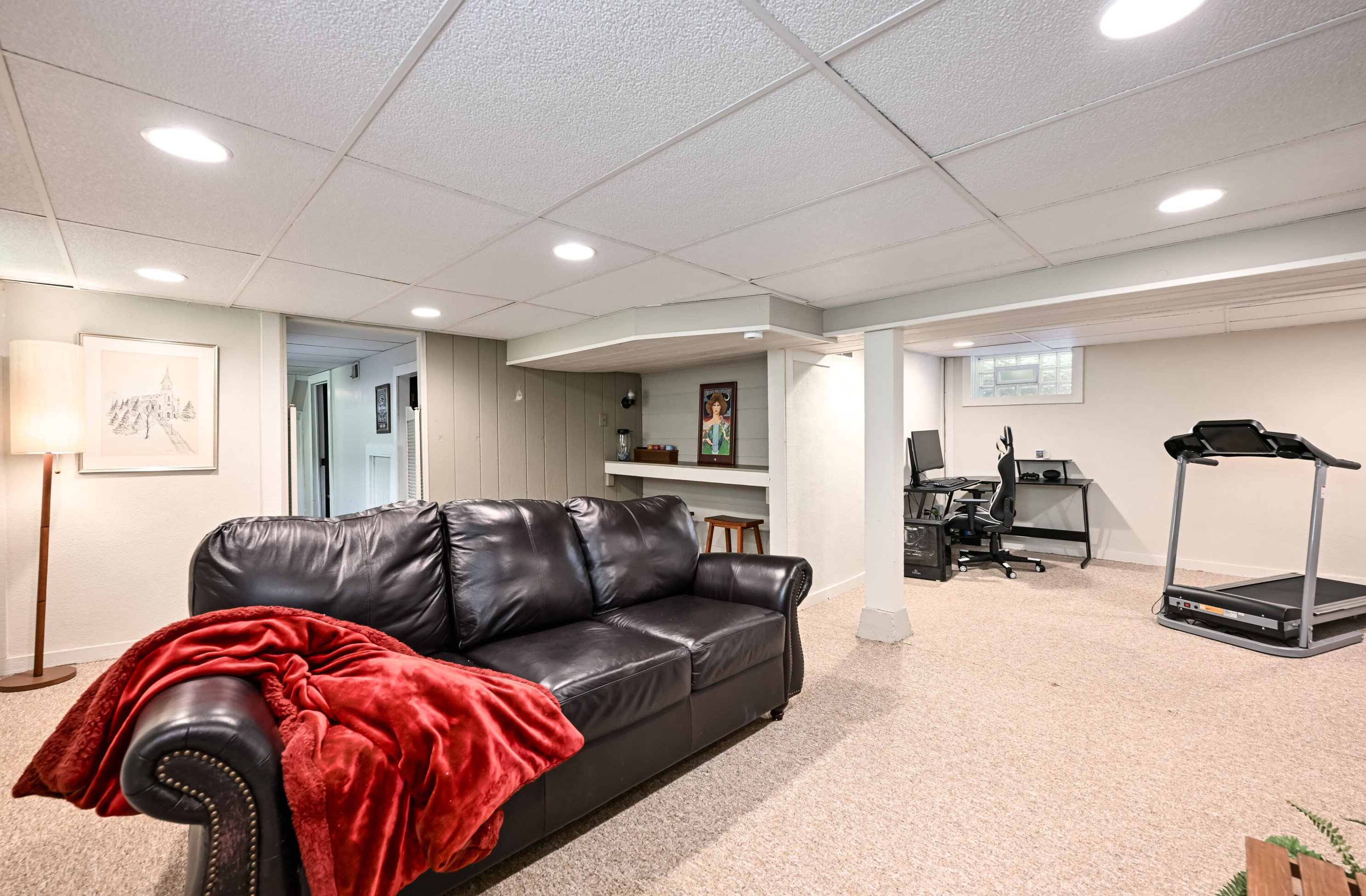 7035 Stuth Pl, Milwaukee WI 53219-1951 exterior