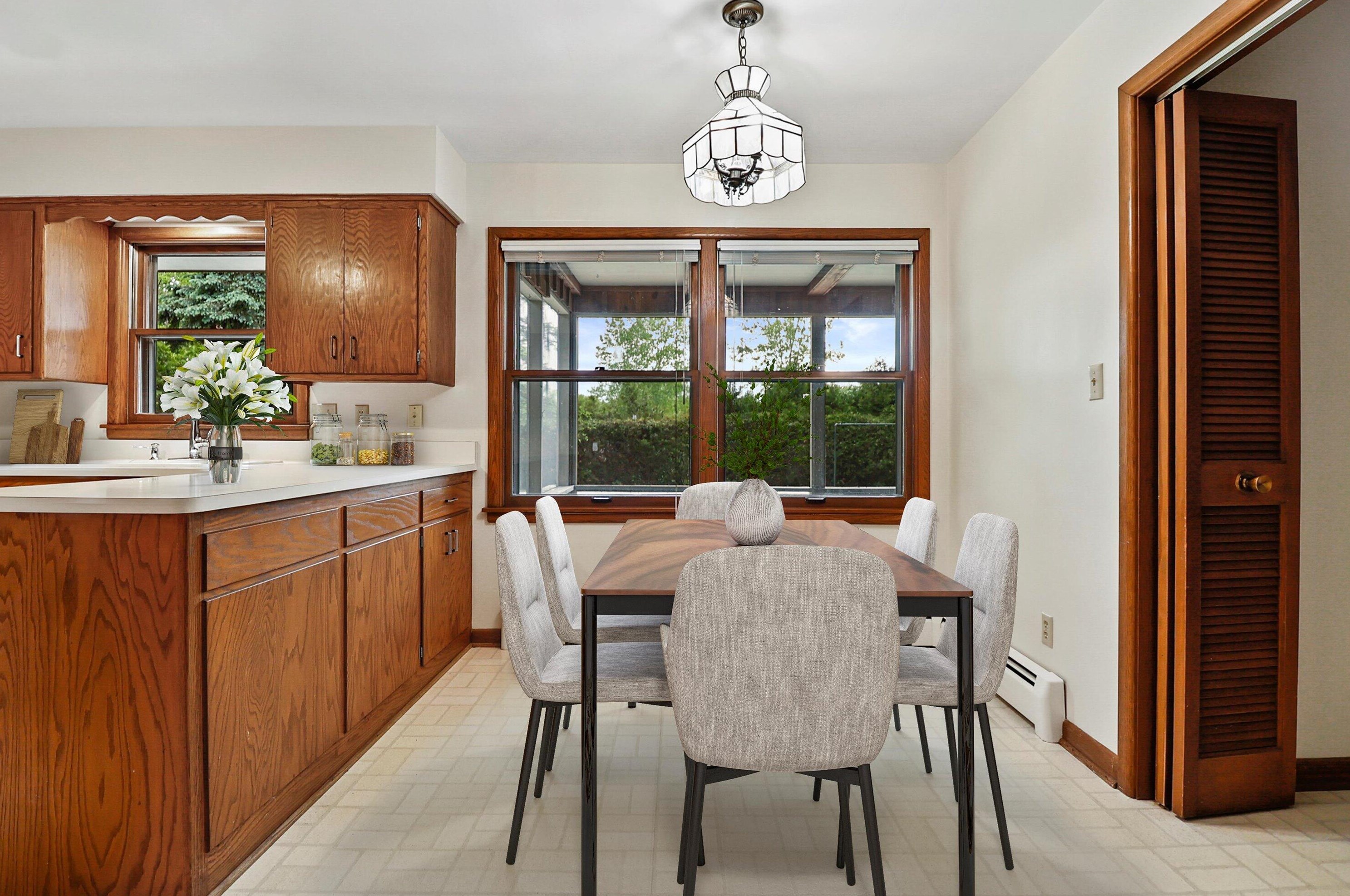 5044 Hearthside Ln, Racine WI 53402-2154 exterior