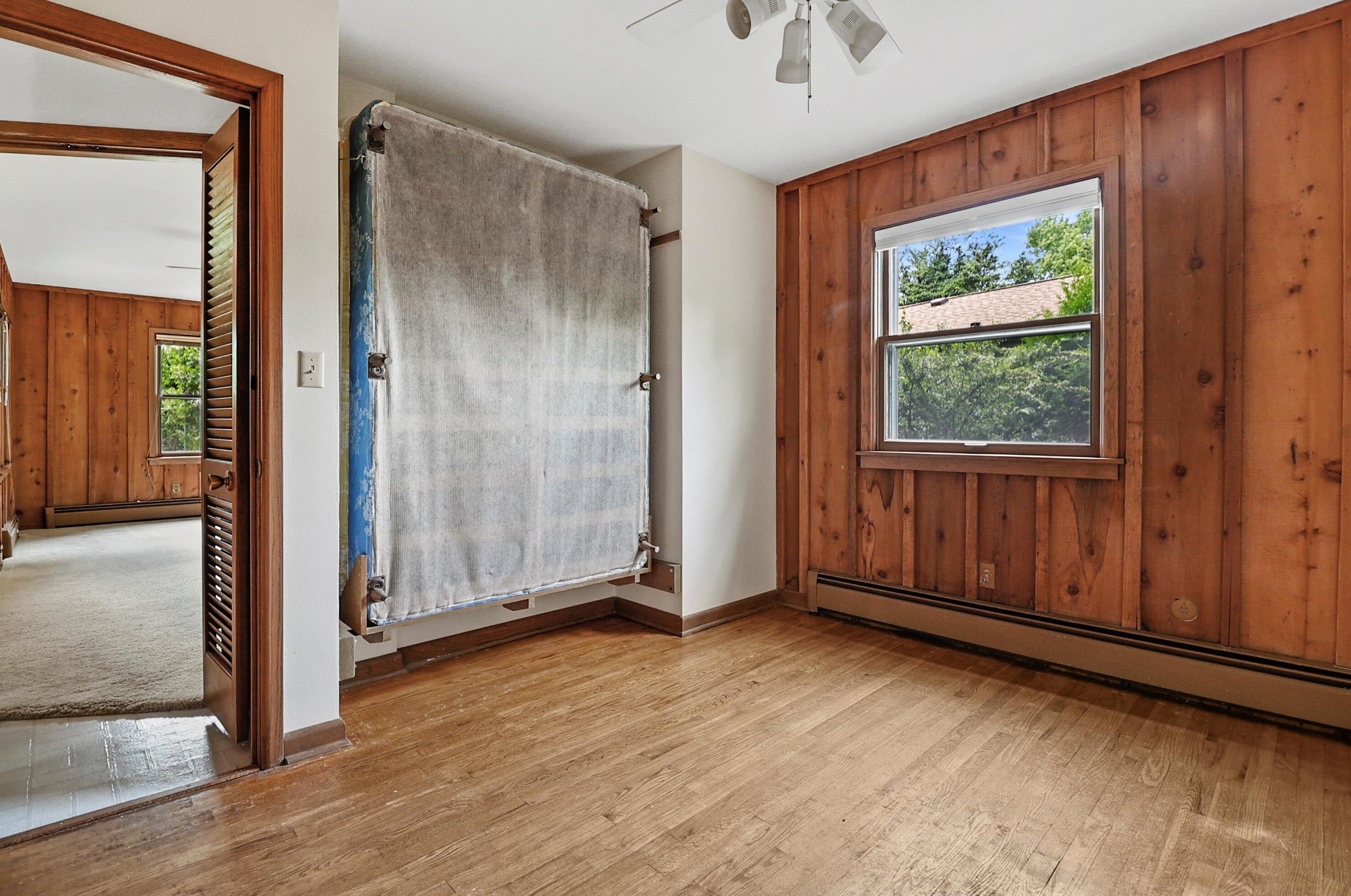 5044 Hearthside Ln, Racine WI 53402-2154 exterior