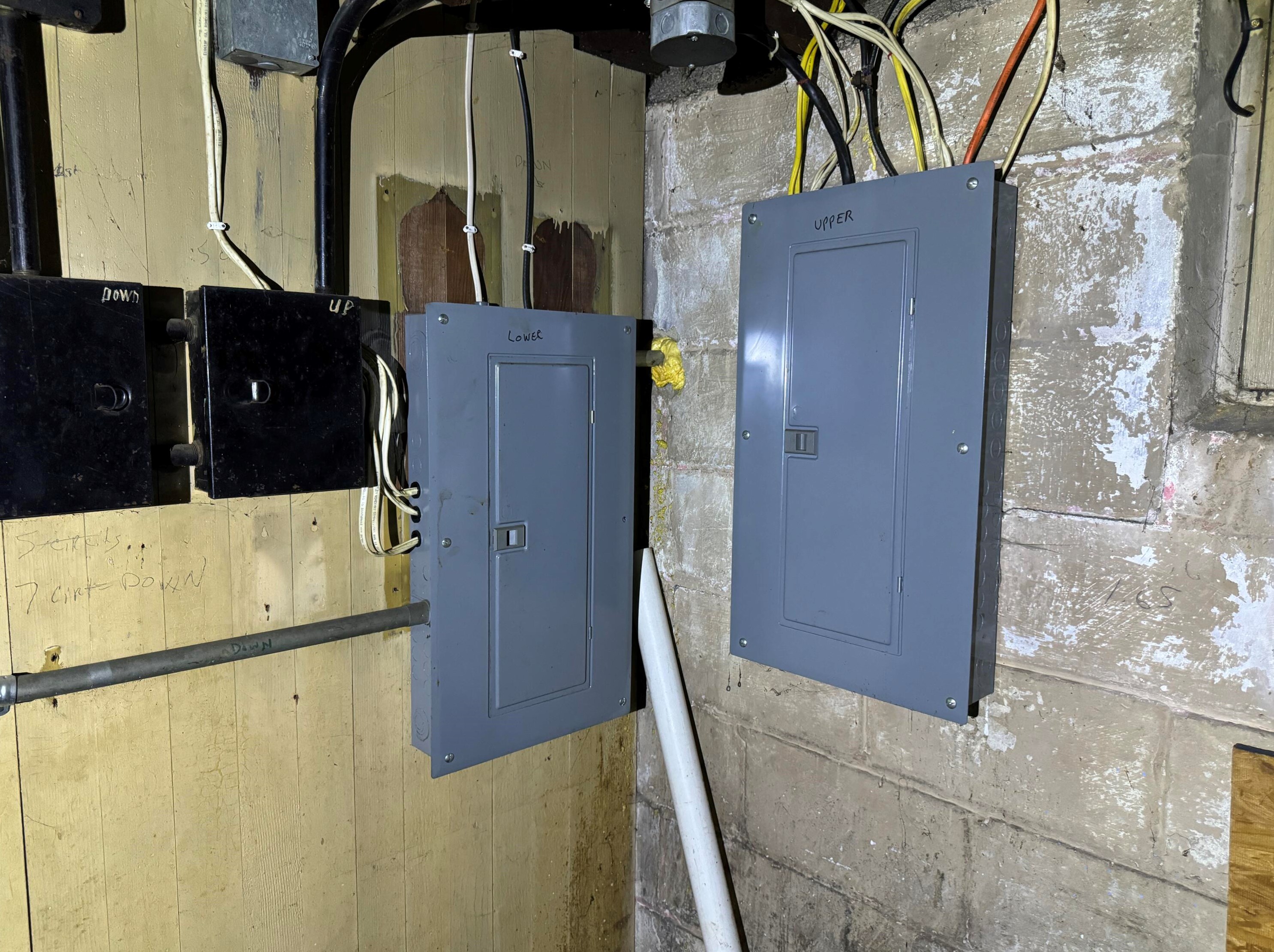 4445 30, Milwaukee WI 53208-4209 exterior