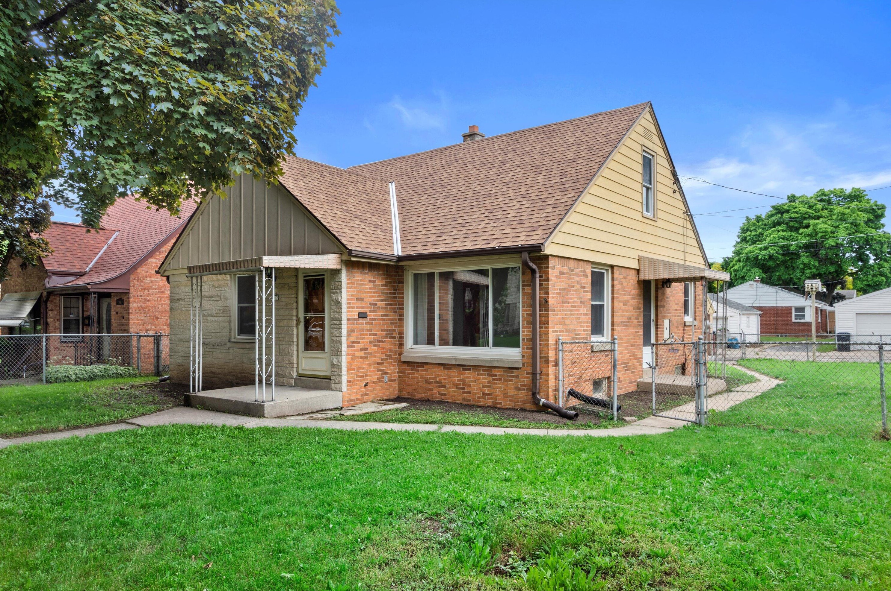 4912 66, Milwaukee WI 53218-4034 exterior