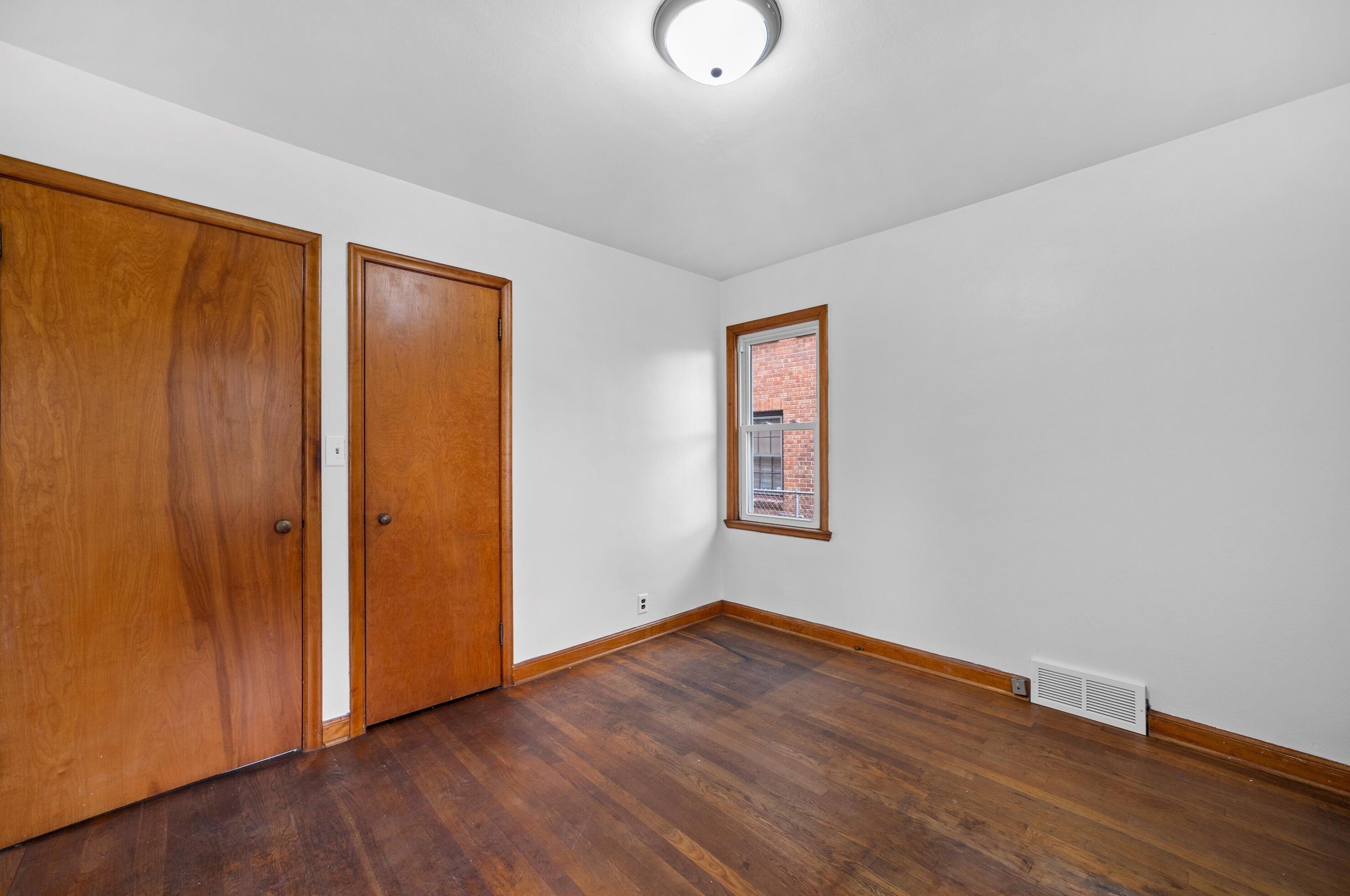 4912 66, Milwaukee WI 53218-4034 exterior