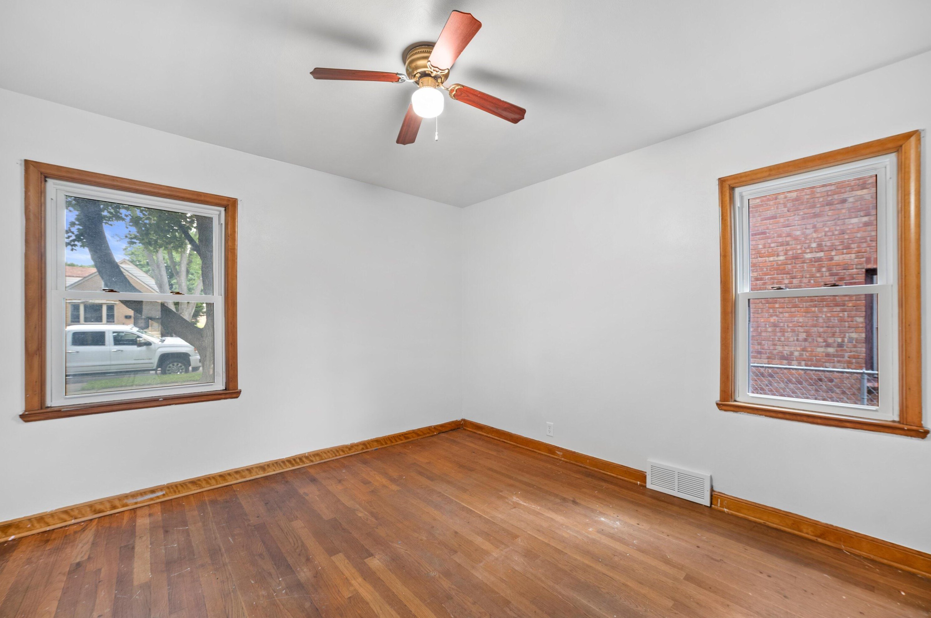 4912 66, Milwaukee WI 53218-4034 exterior