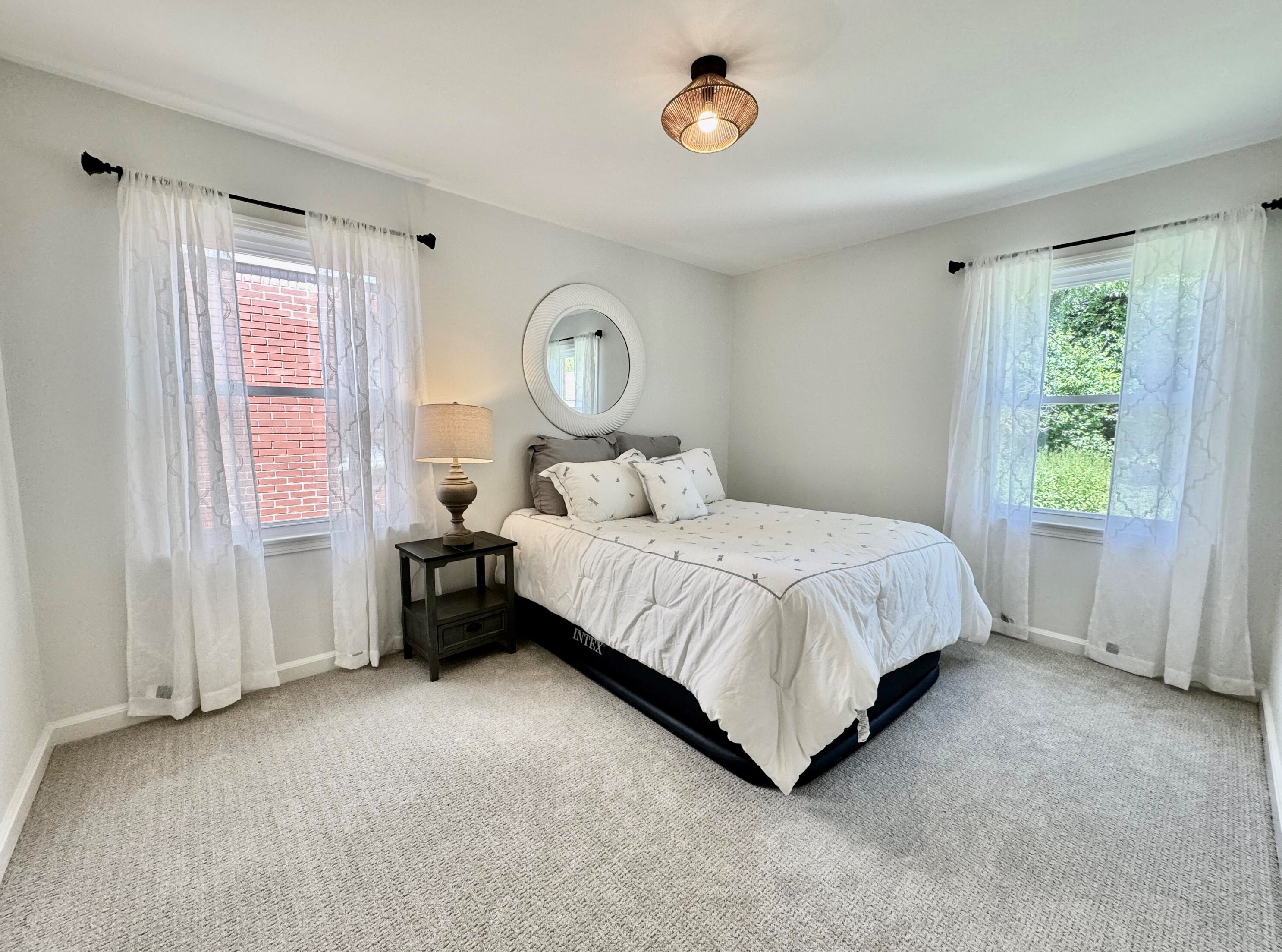 2652 86, Milwaukee WI 53222-4722 exterior