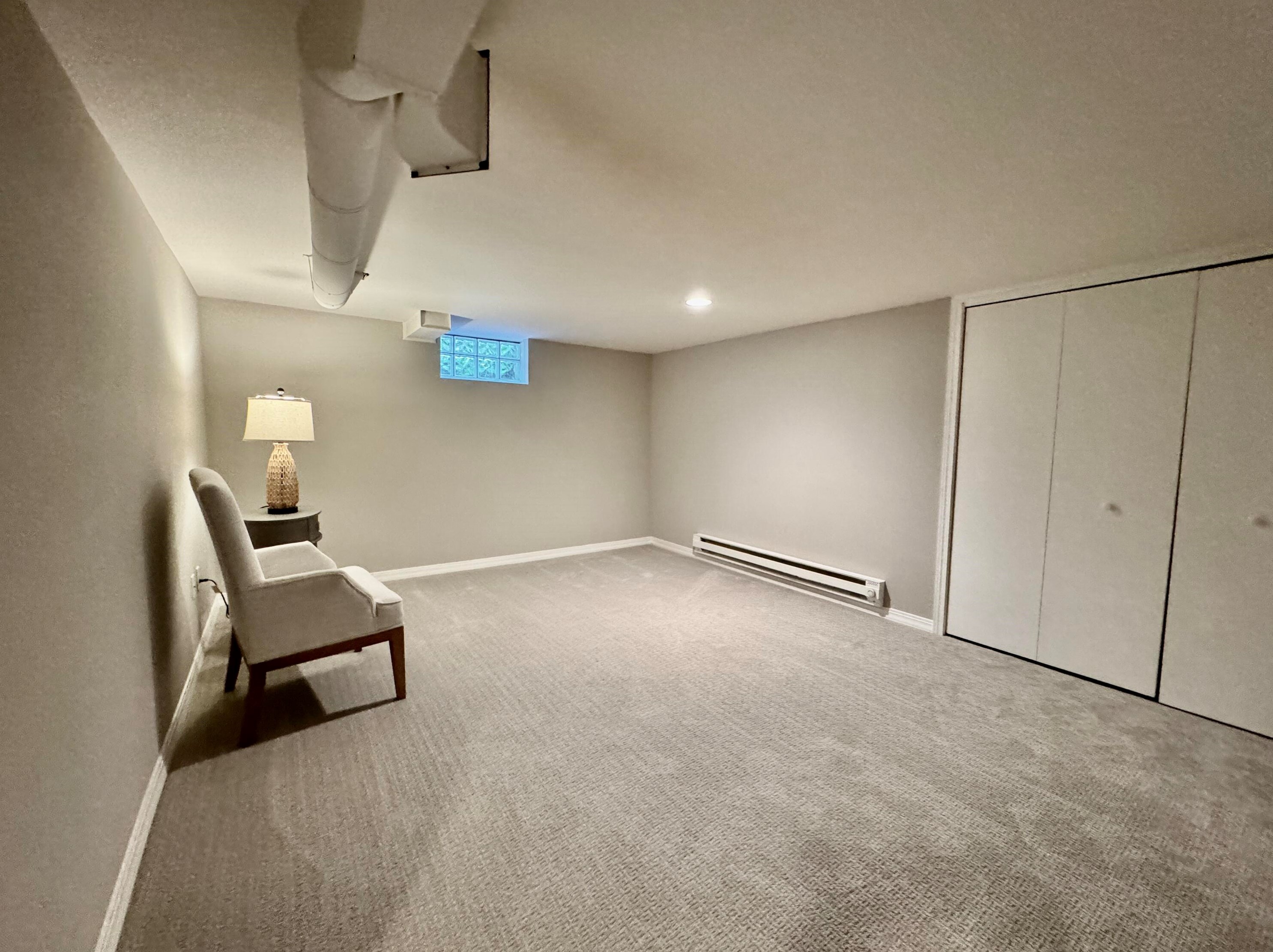 2652 86, Milwaukee WI 53222-4722 exterior