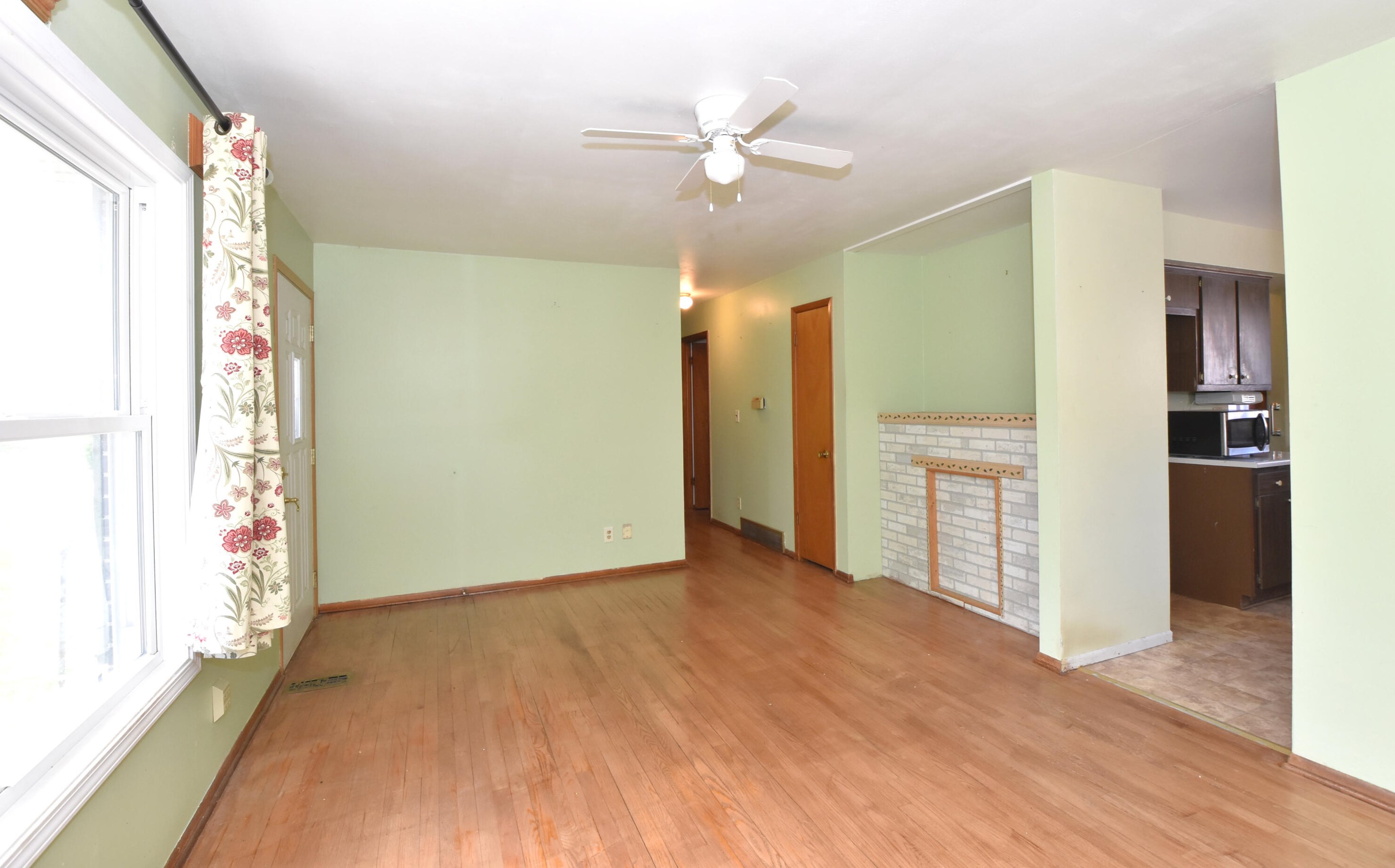 5808 67 St, Kenosha WI 53143-4958 exterior