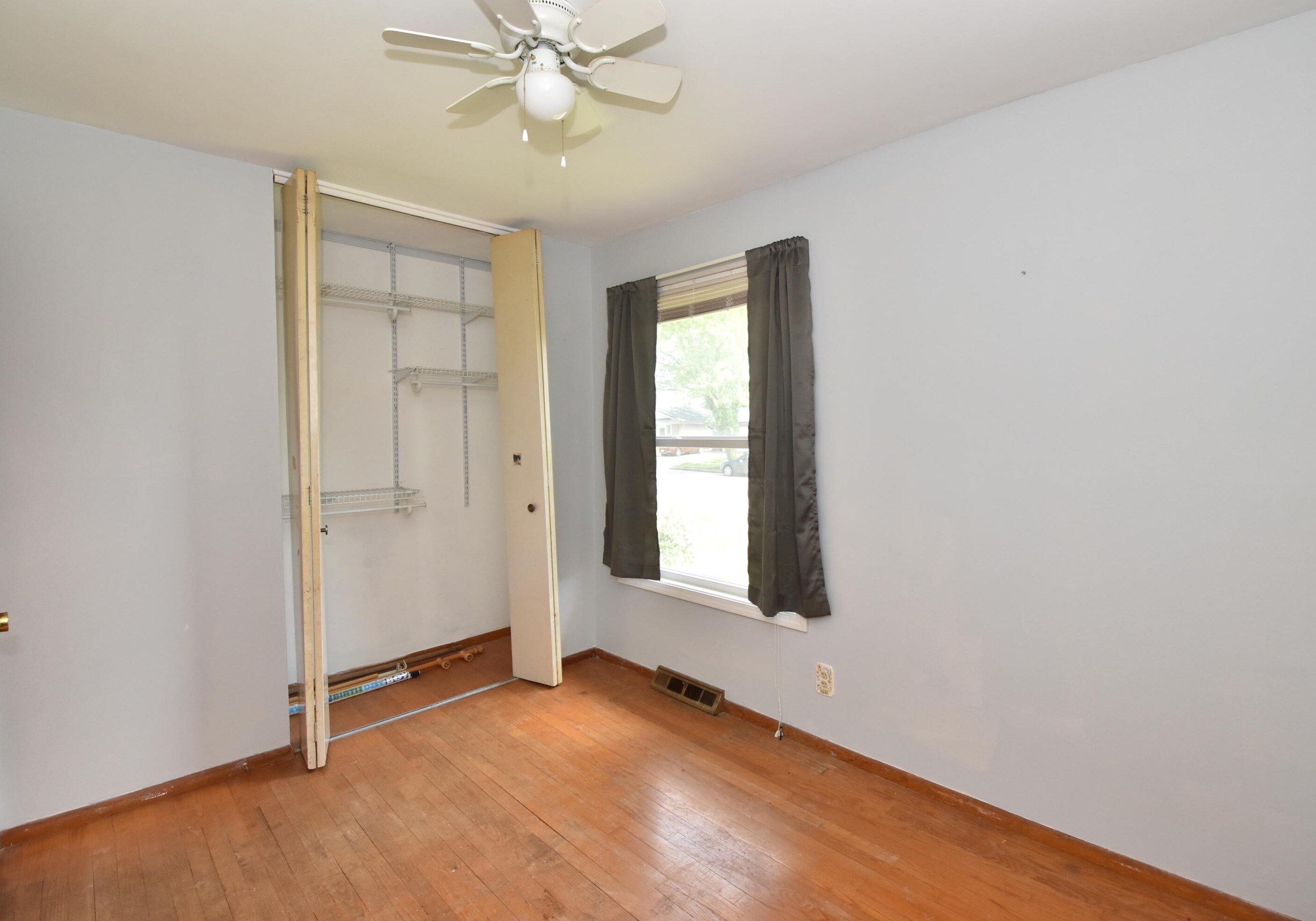 5808 67 St, Kenosha WI 53143-4958 exterior