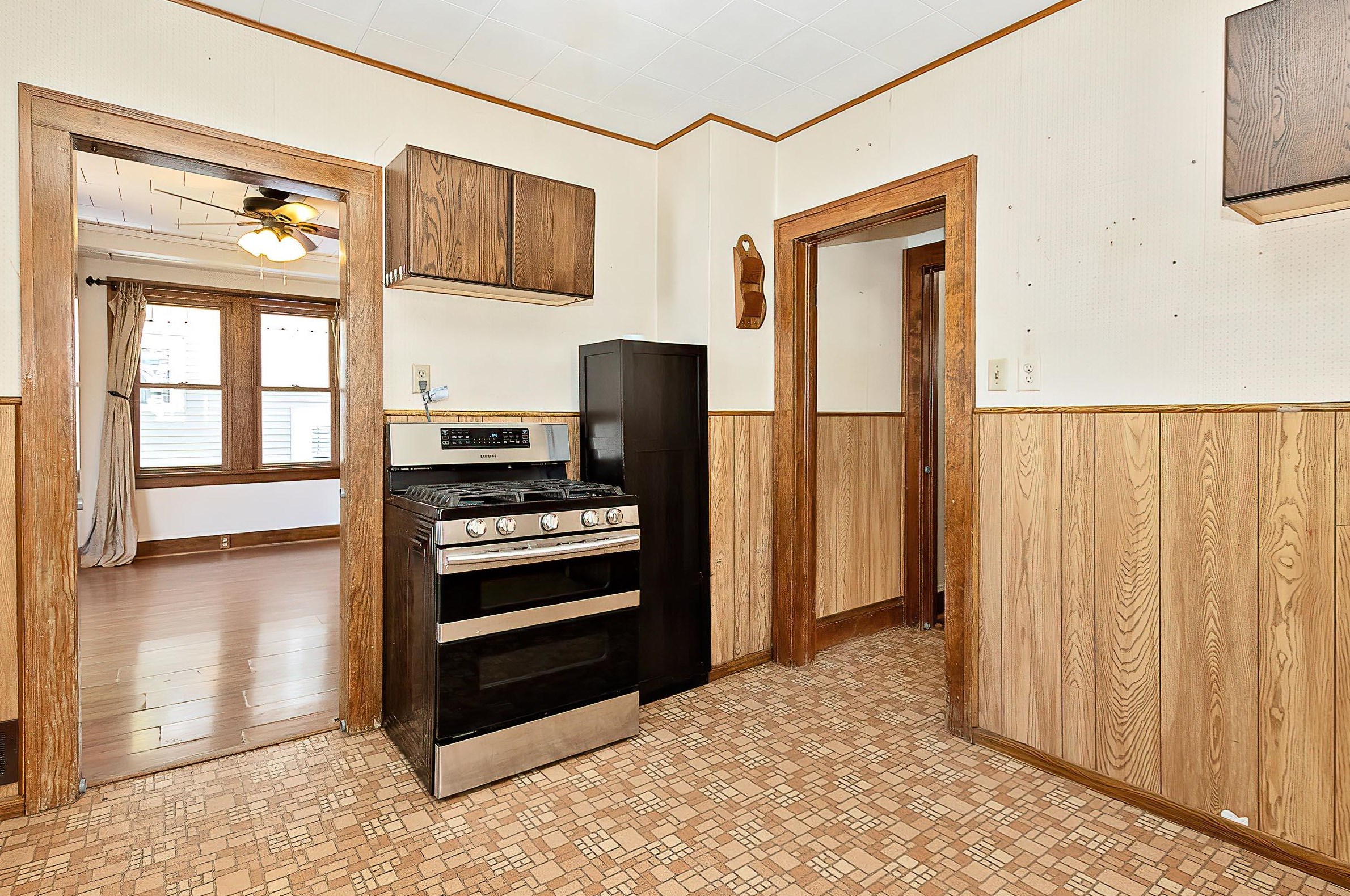 7111 31 Ave, Kenosha WI 53144-2802 exterior