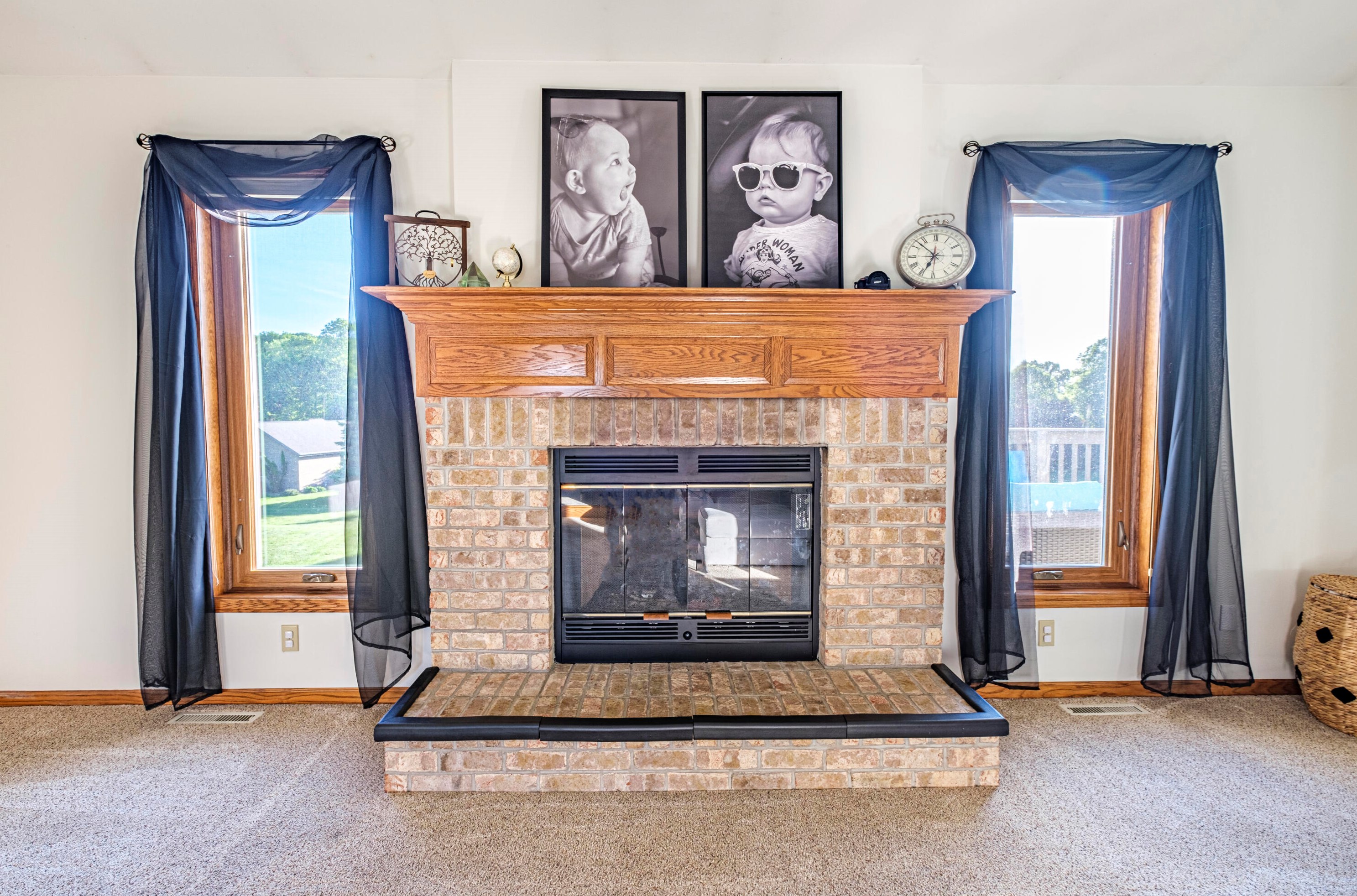 733 Charolais Dr, Slinger WI 53086-9313 exterior