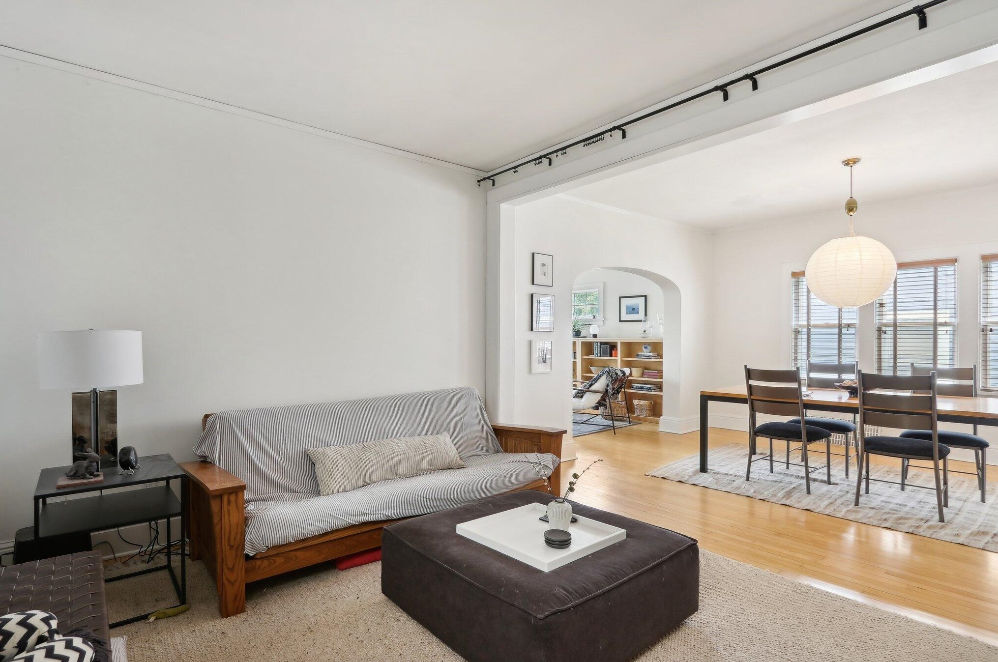 1019 Kewaunee St, Milwaukee WI 53202-2113 exterior