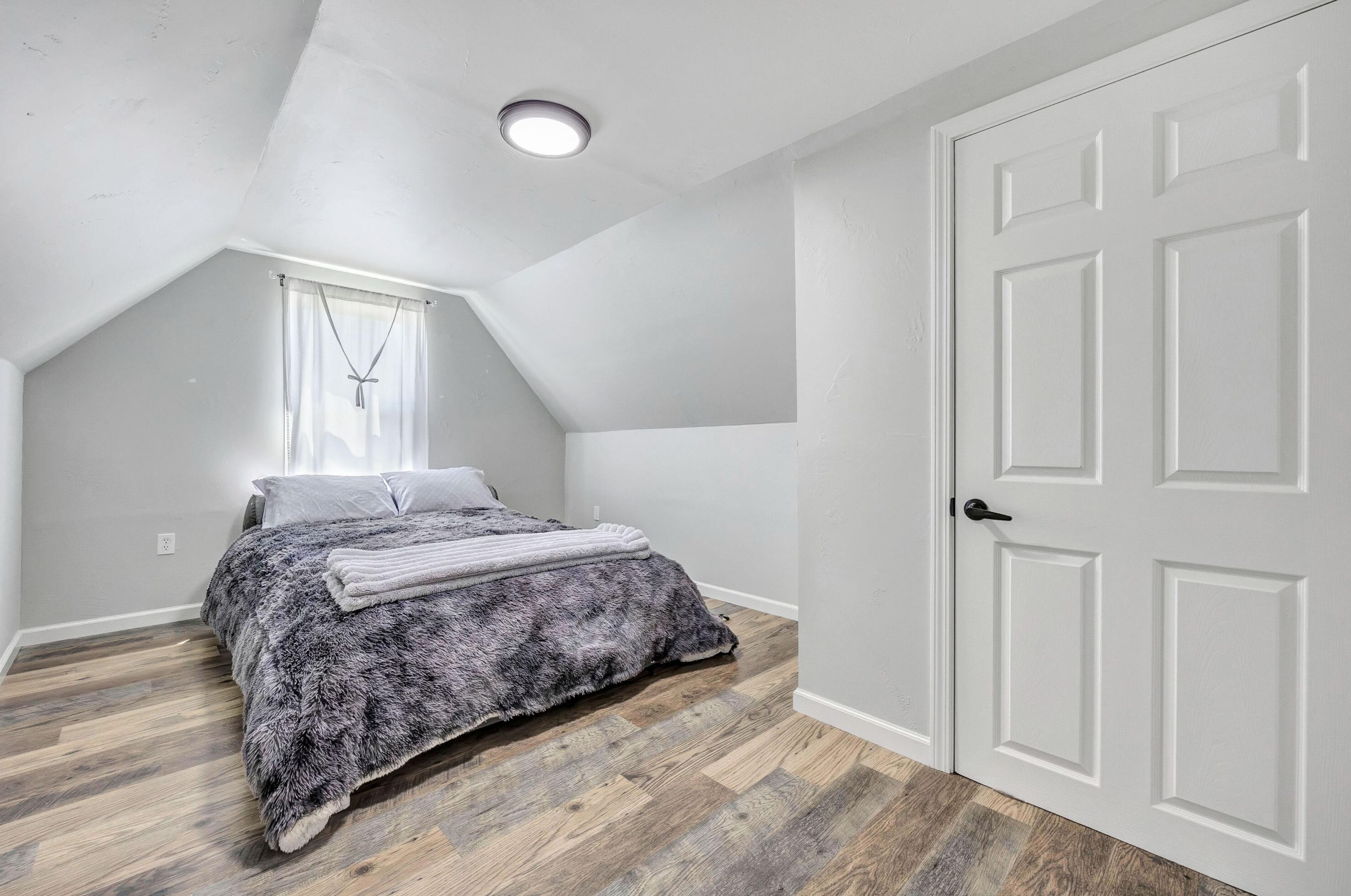 1108 8 St, Manitowoc WI 54220-2818 exterior