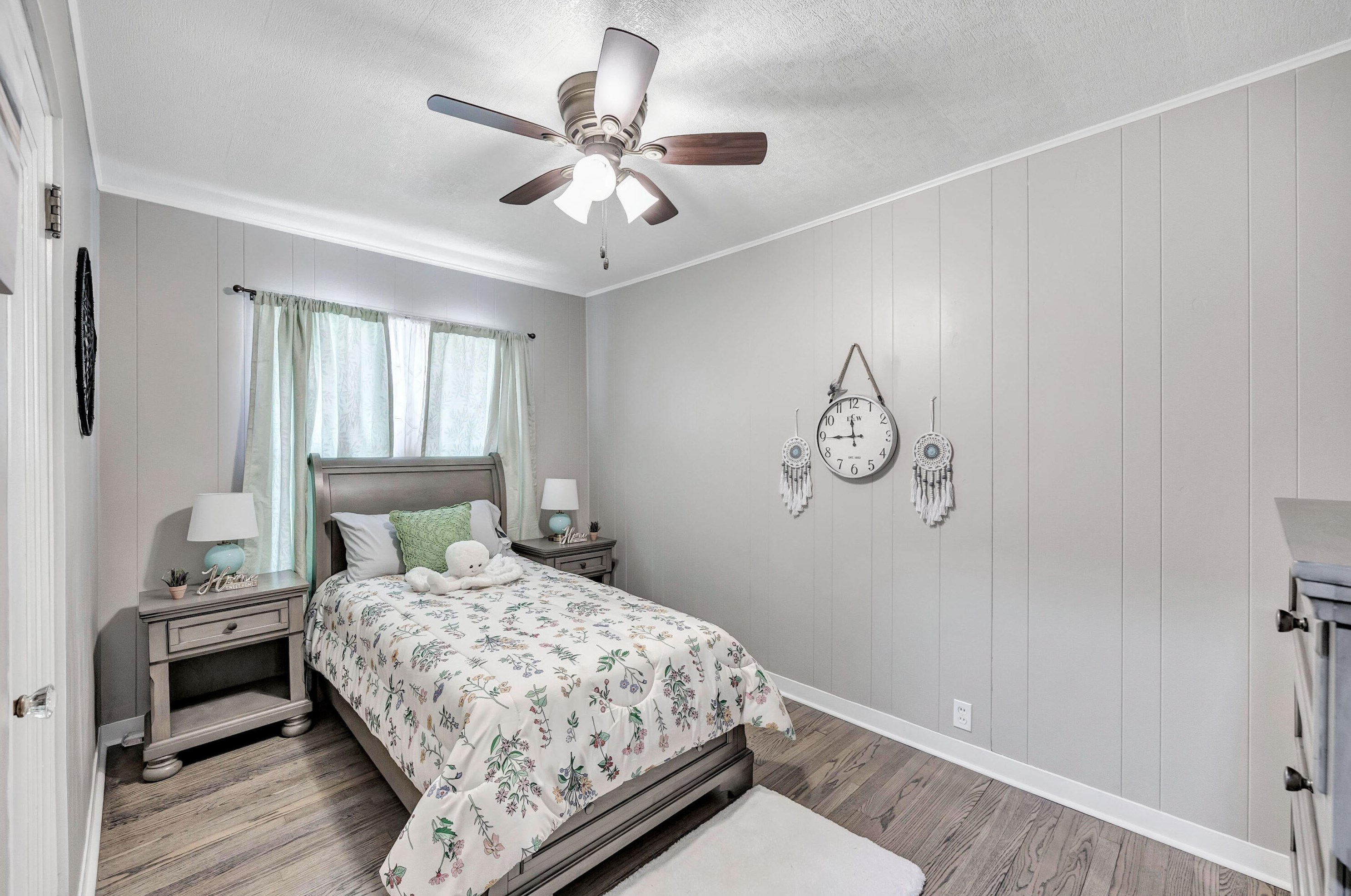 1108 8 St, Manitowoc WI 54220-2818 exterior