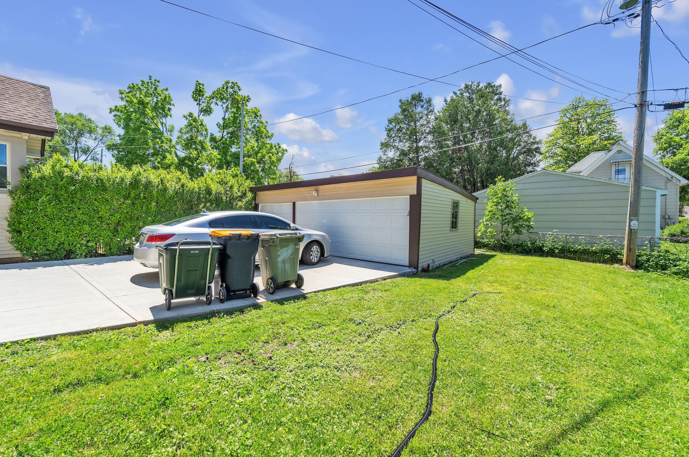 1639 79, Milwaukee WI 53219-1718 exterior