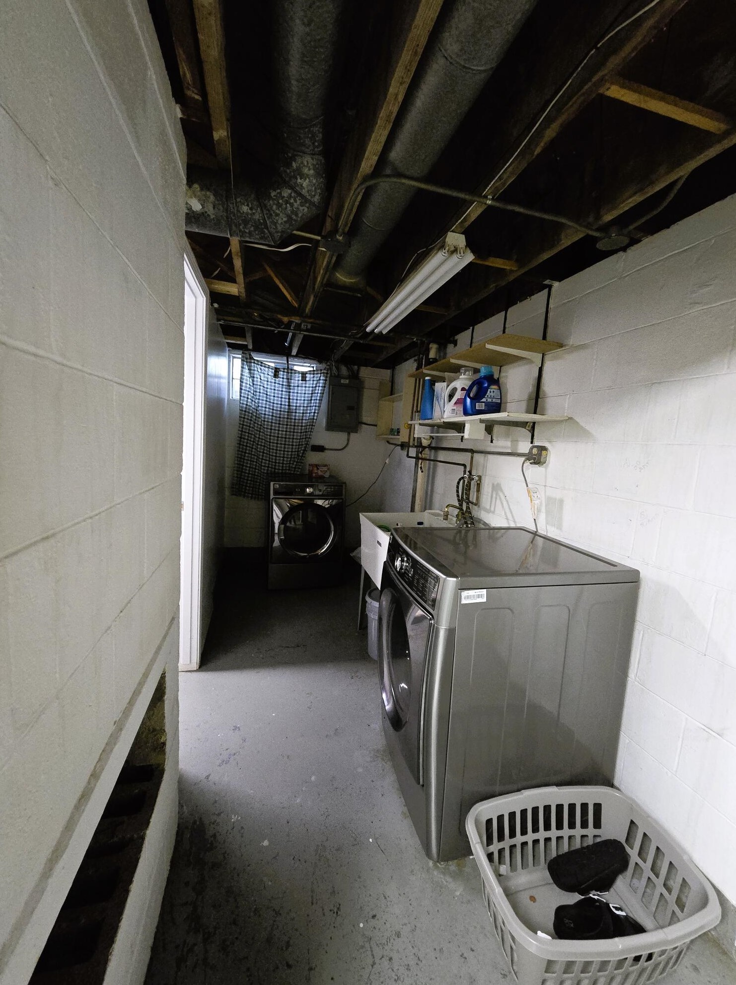 3538 82nd St, Milwaukee WI  53220-1024 exterior